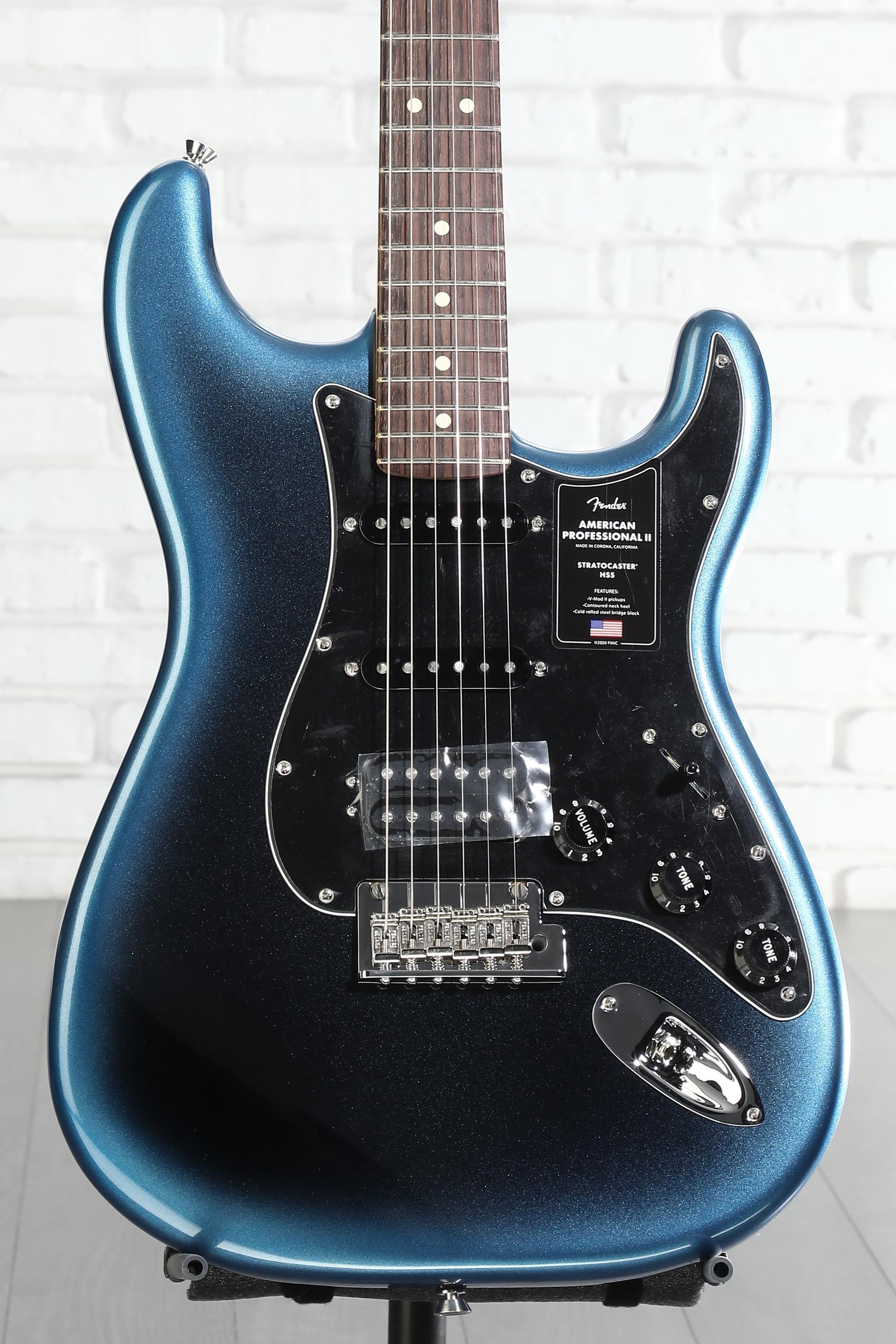 Fender American Professional II Stratocaster HSS Dark Night with