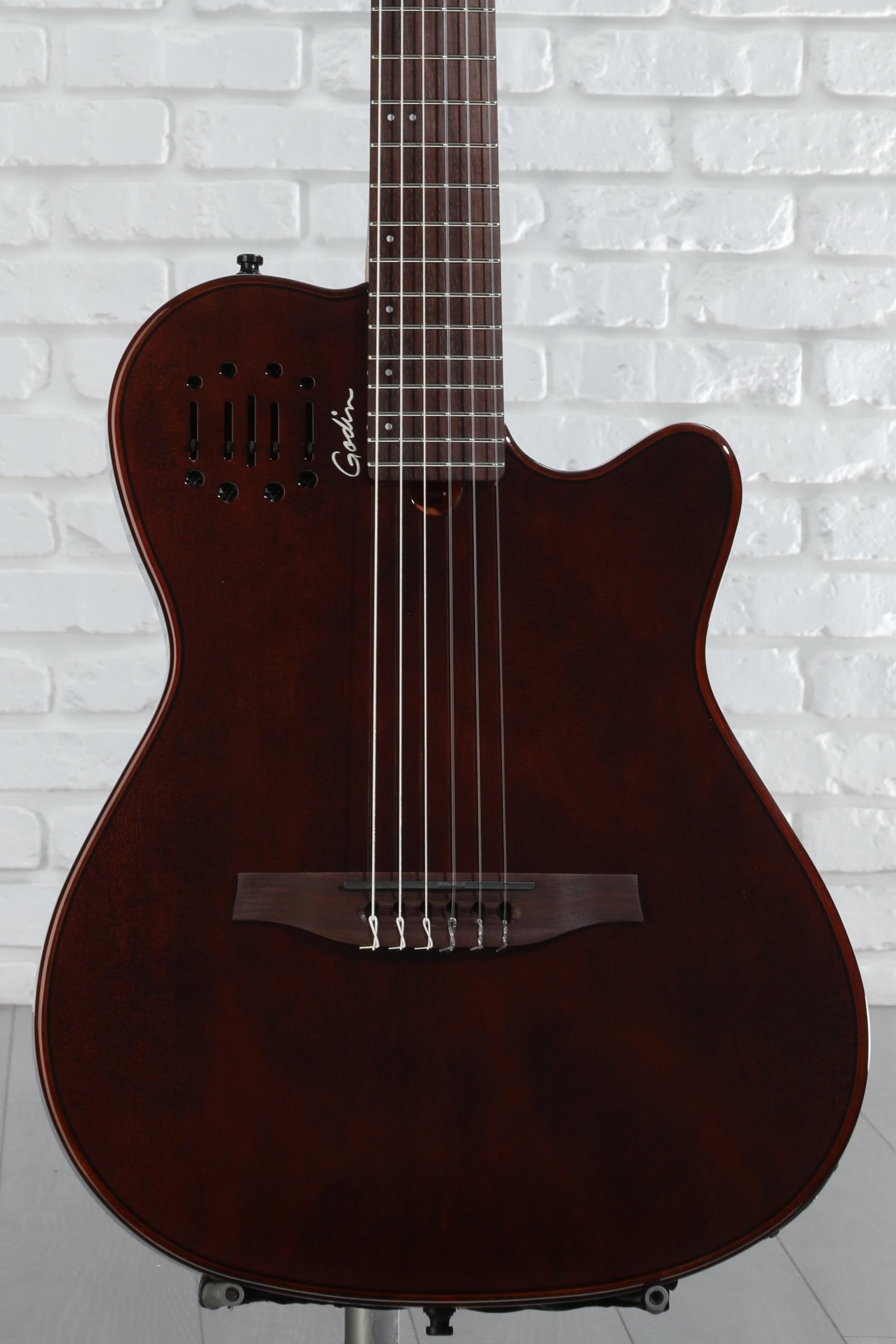 Godin Multiac Mundial Nylon Acoustic-electric Guitar Godin Multiac Mundial Nylon Acoustic-electric Guitar