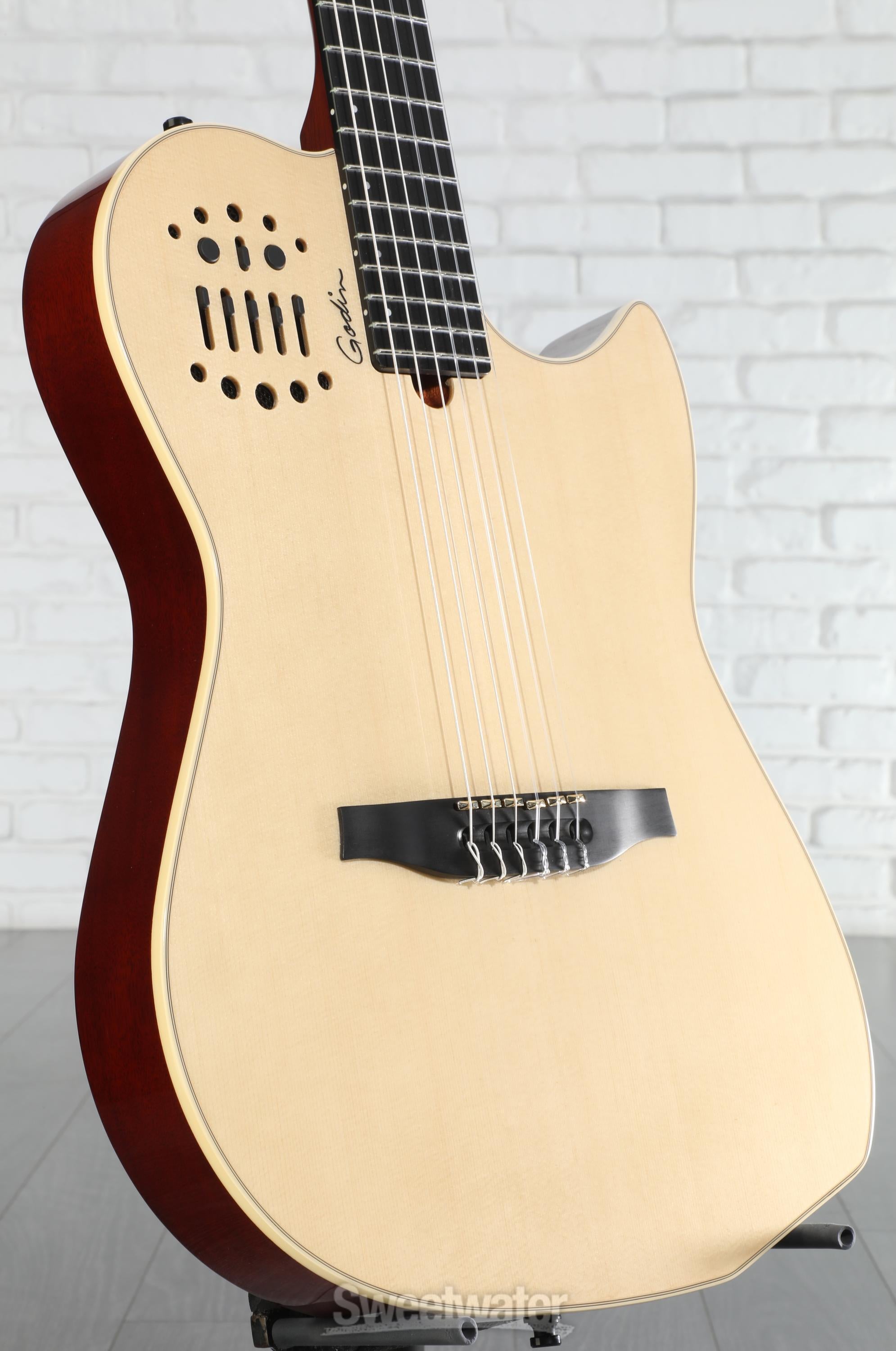 美品 Godin Multiac Nylon SA Godin MultiAc Nylon SA Acoustic-Electric Guitar - Natural | Sweetwater