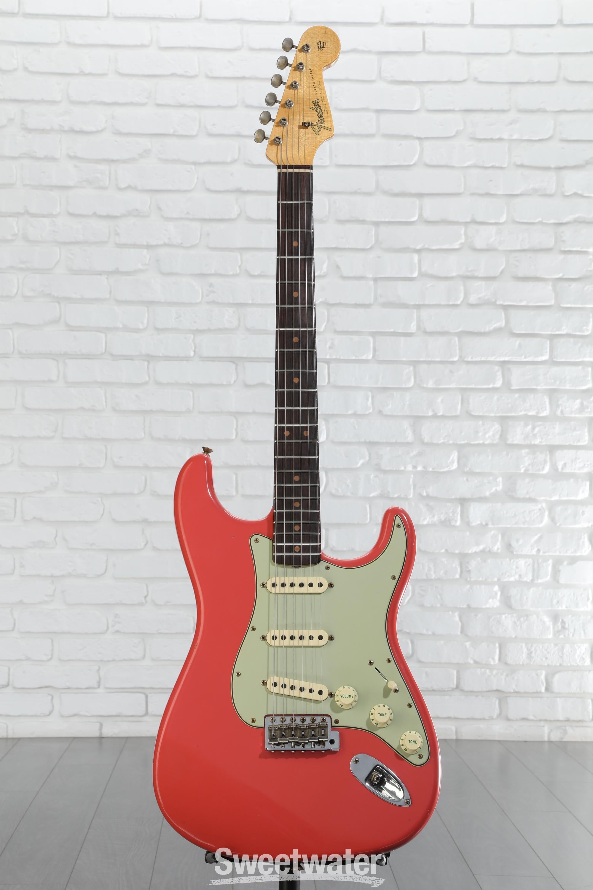 Fender Custom Shop 1962 Stratocaster Relic – Fiesta Red