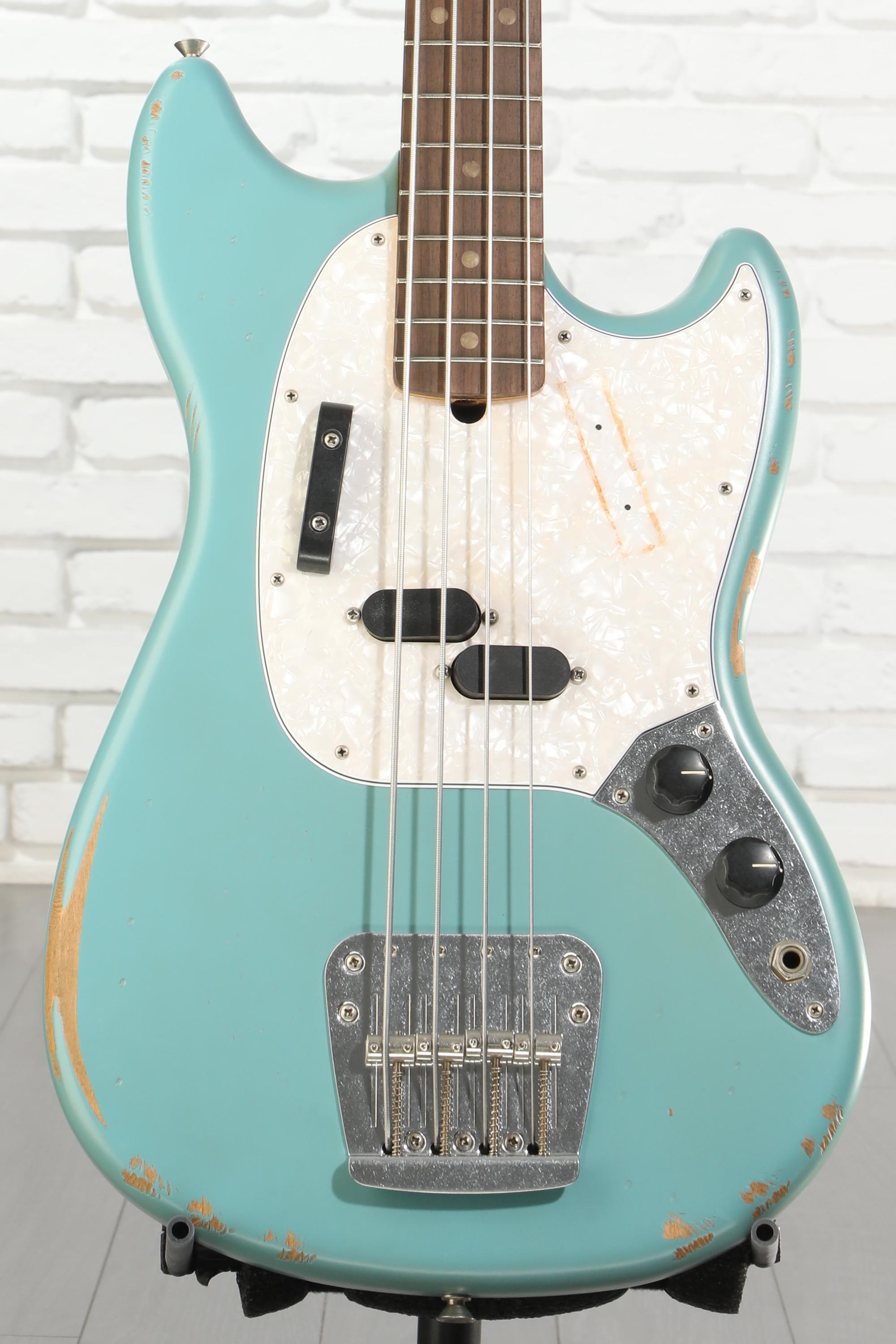 FENDER JMJ Road Worn Mustang Bass （軽量良品） Amazon.com: Fender
