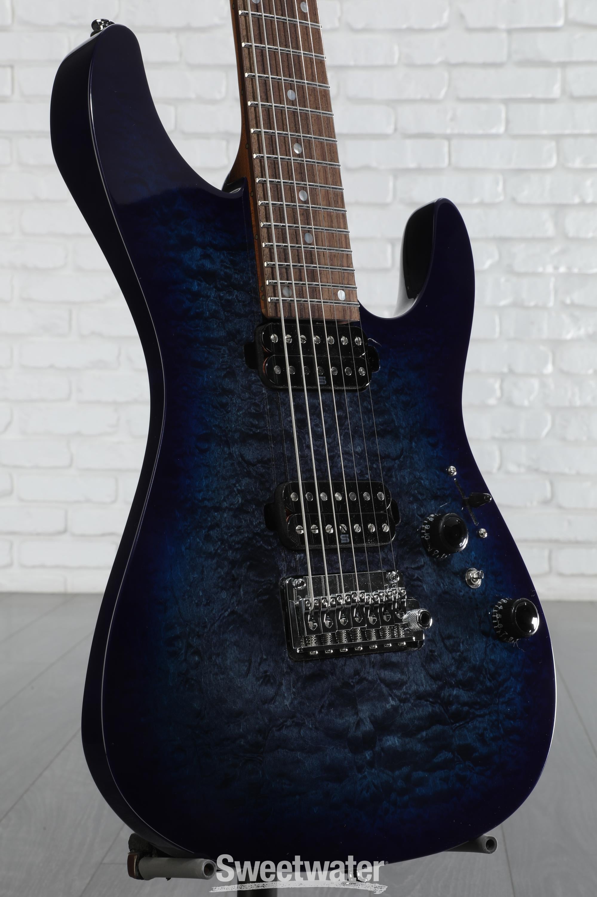 Ibanez 7-string Guitars - Sweetwater