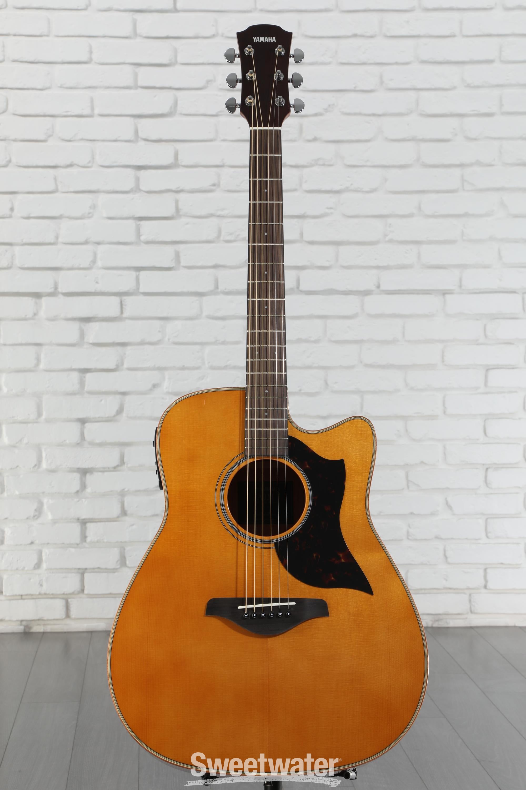 ギター YAMAHA A1M Yamaha A1M Acoustic-electric Guitar - Vintage Natural