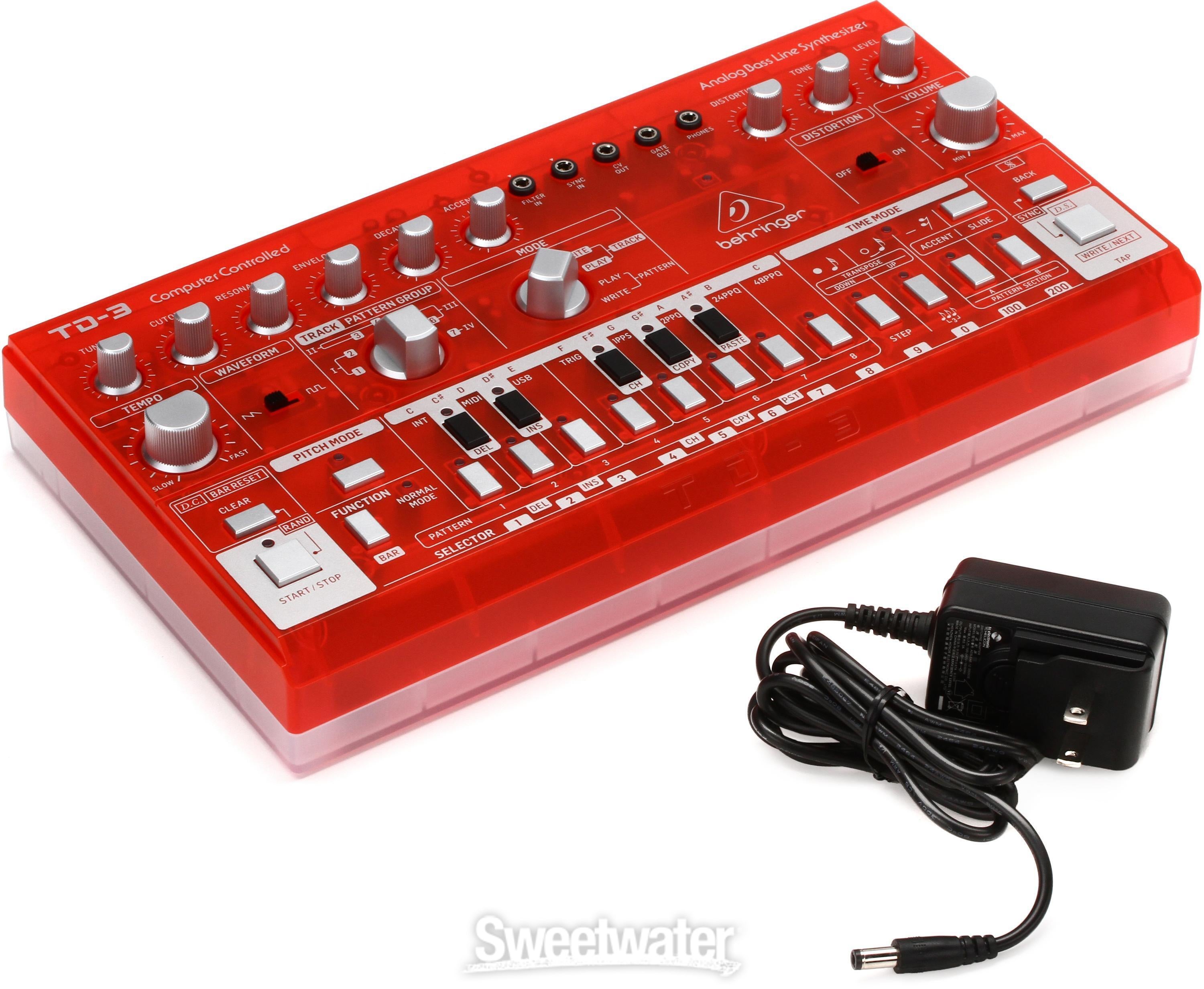 Behringer TD-3-SB Analog Bass Line Synthesizer - Strawberry