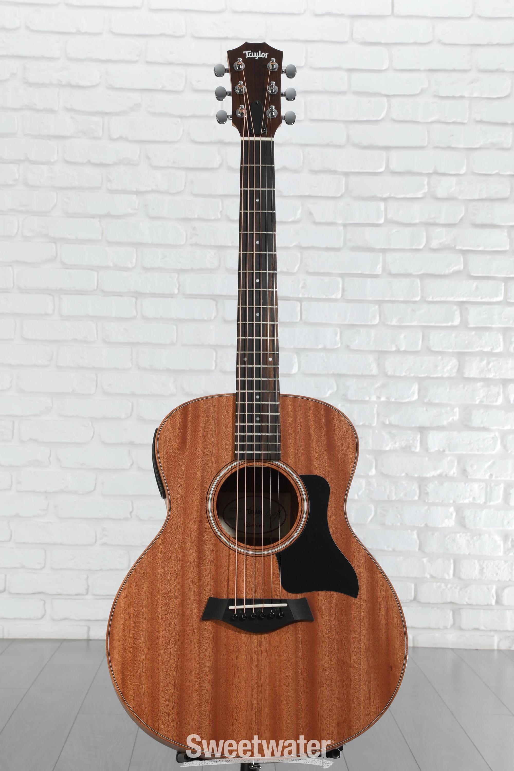 Taylor GS Mini-e Mahogany Acoustic-electric Guitar - Natural
