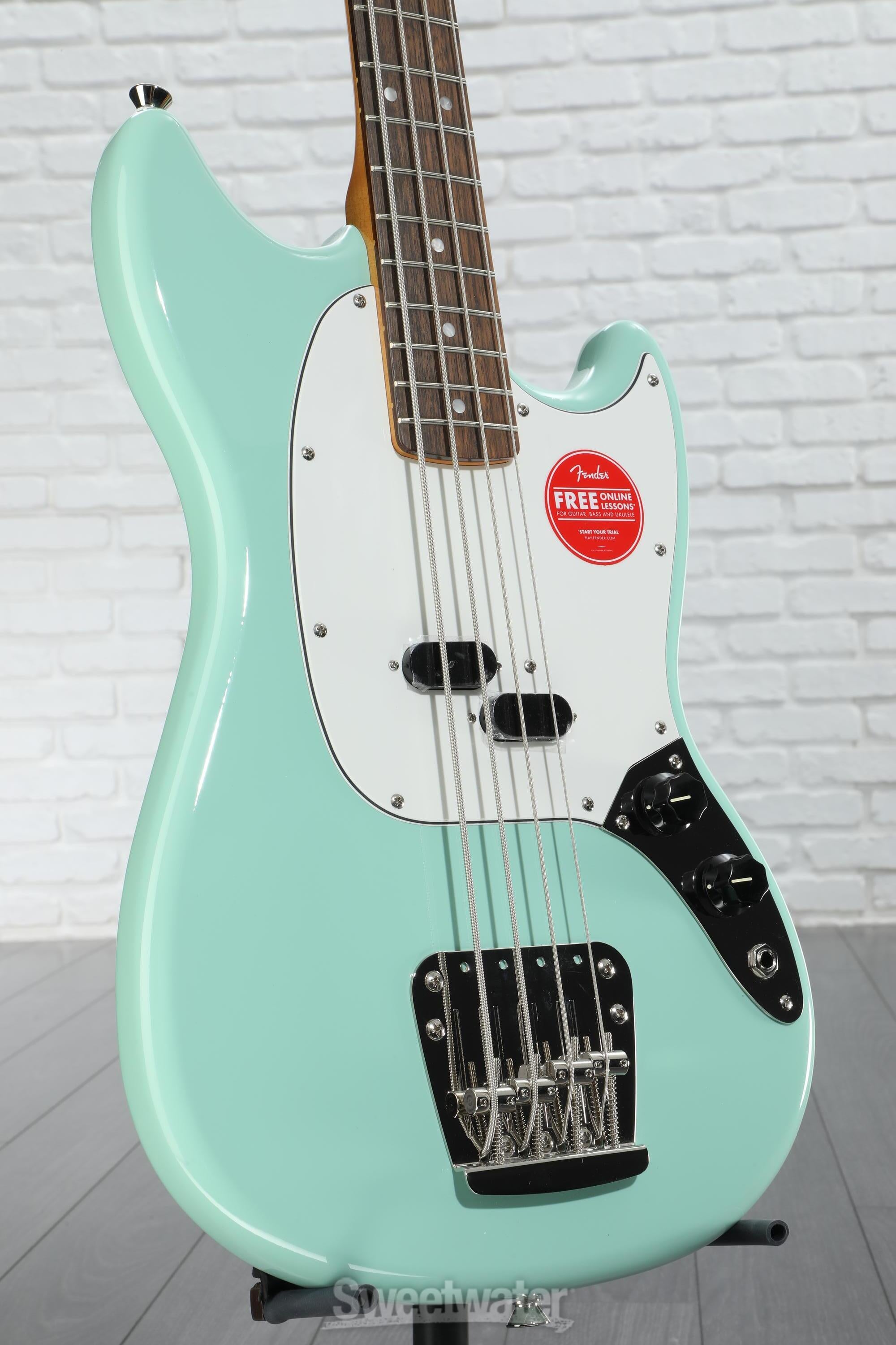 Squier Classic Vibe '60s Mustang Bass - Surf Green Reviews