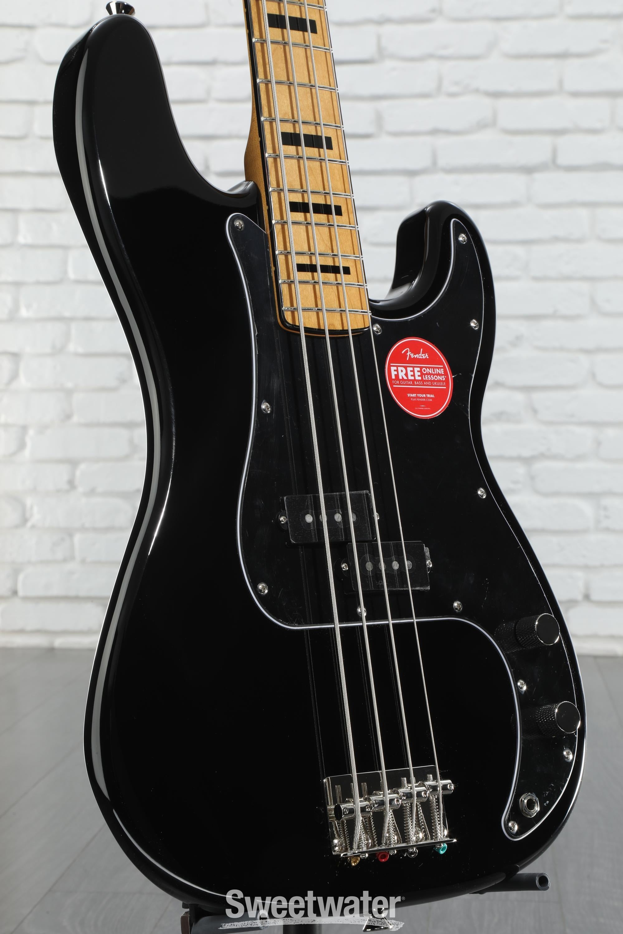 Squier Classic Vibe '70s Precision Bass - Black | Sweetwater