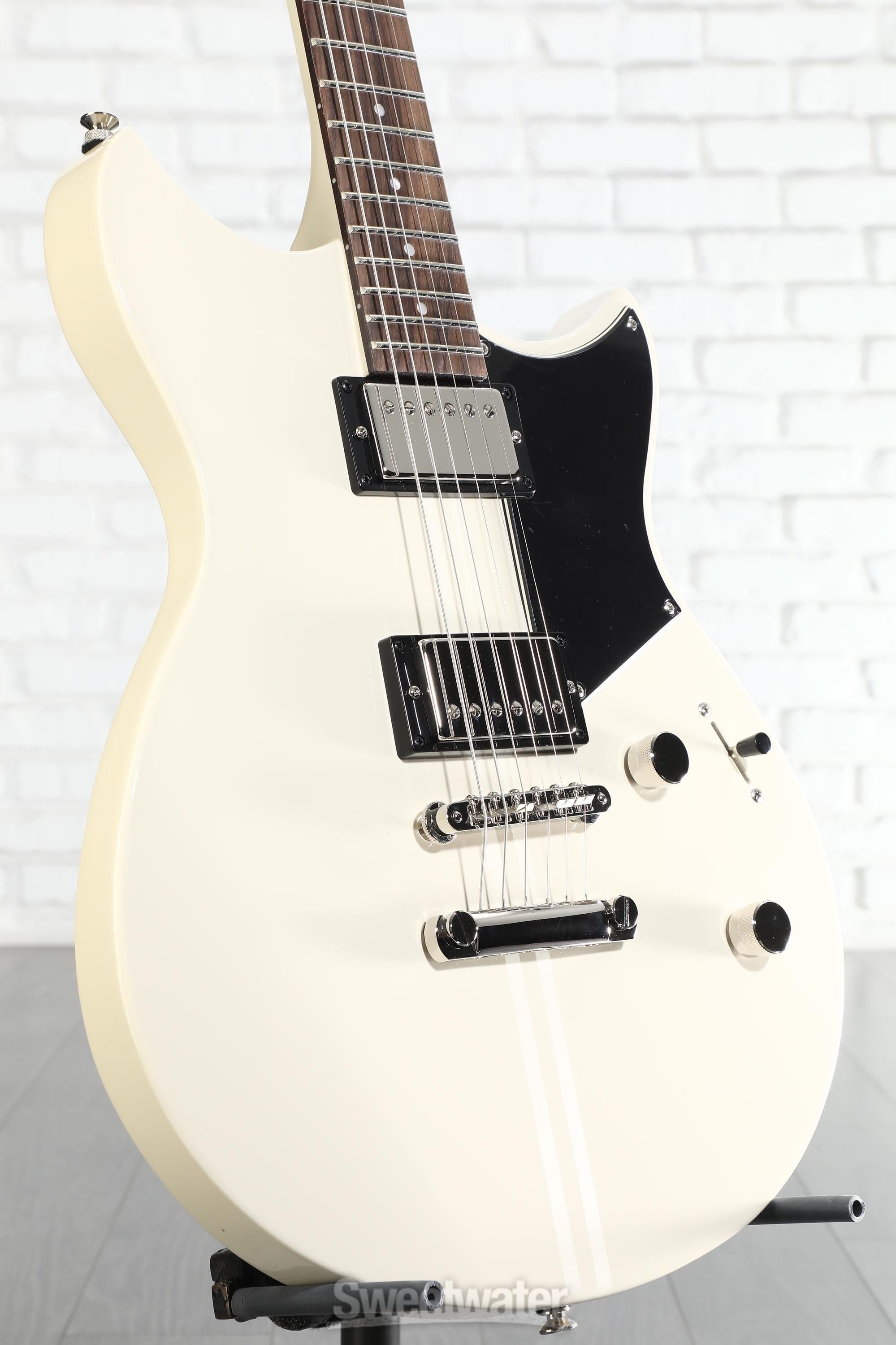 Yamaha Revstar Element RSE20 Electric Guitar - Vintage White