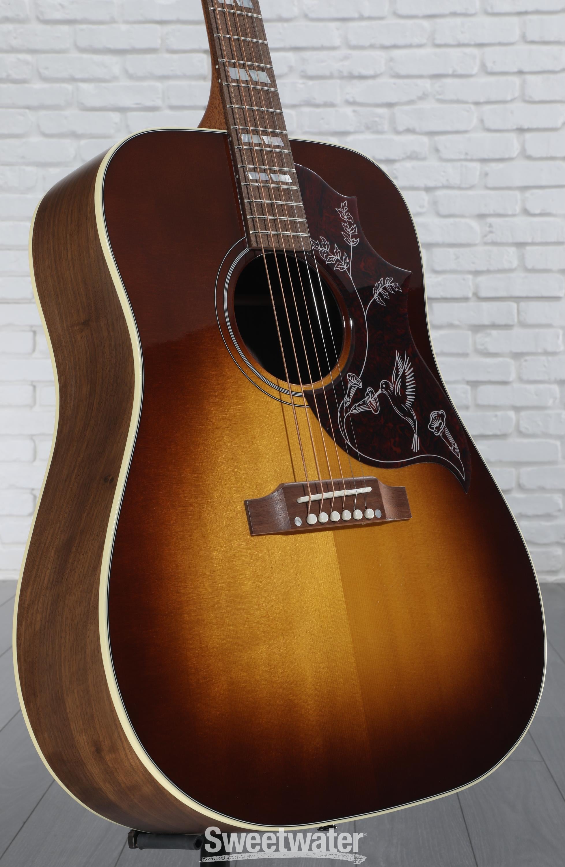 ギター Gibson Hummingbird Studio Walnut Antique Gibson Hummingbird Studio Walnut Acoustic Guitar Antique