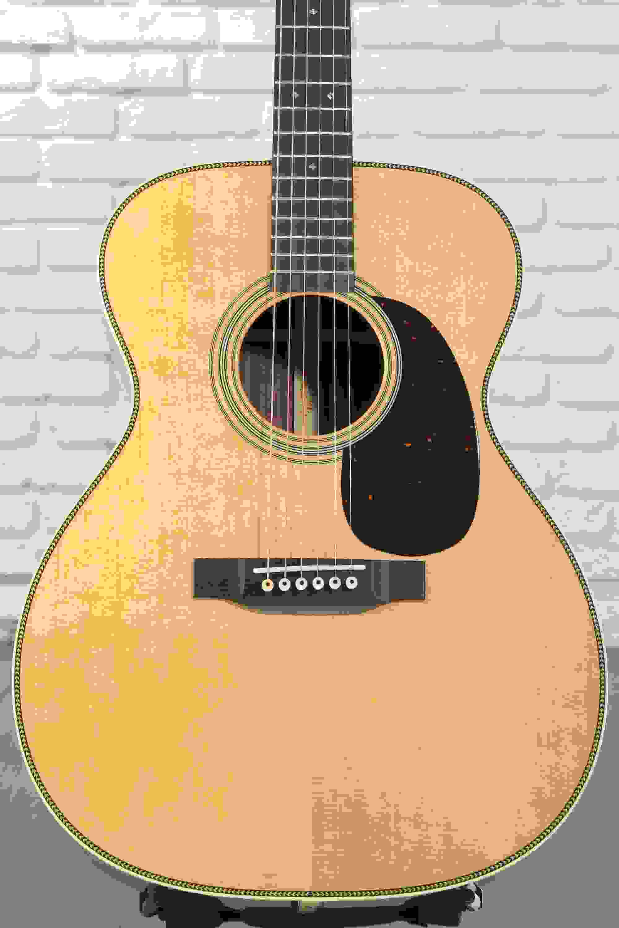 Martin 000-28 Standard Series Acoustic Guitar - Natural Aging Toner