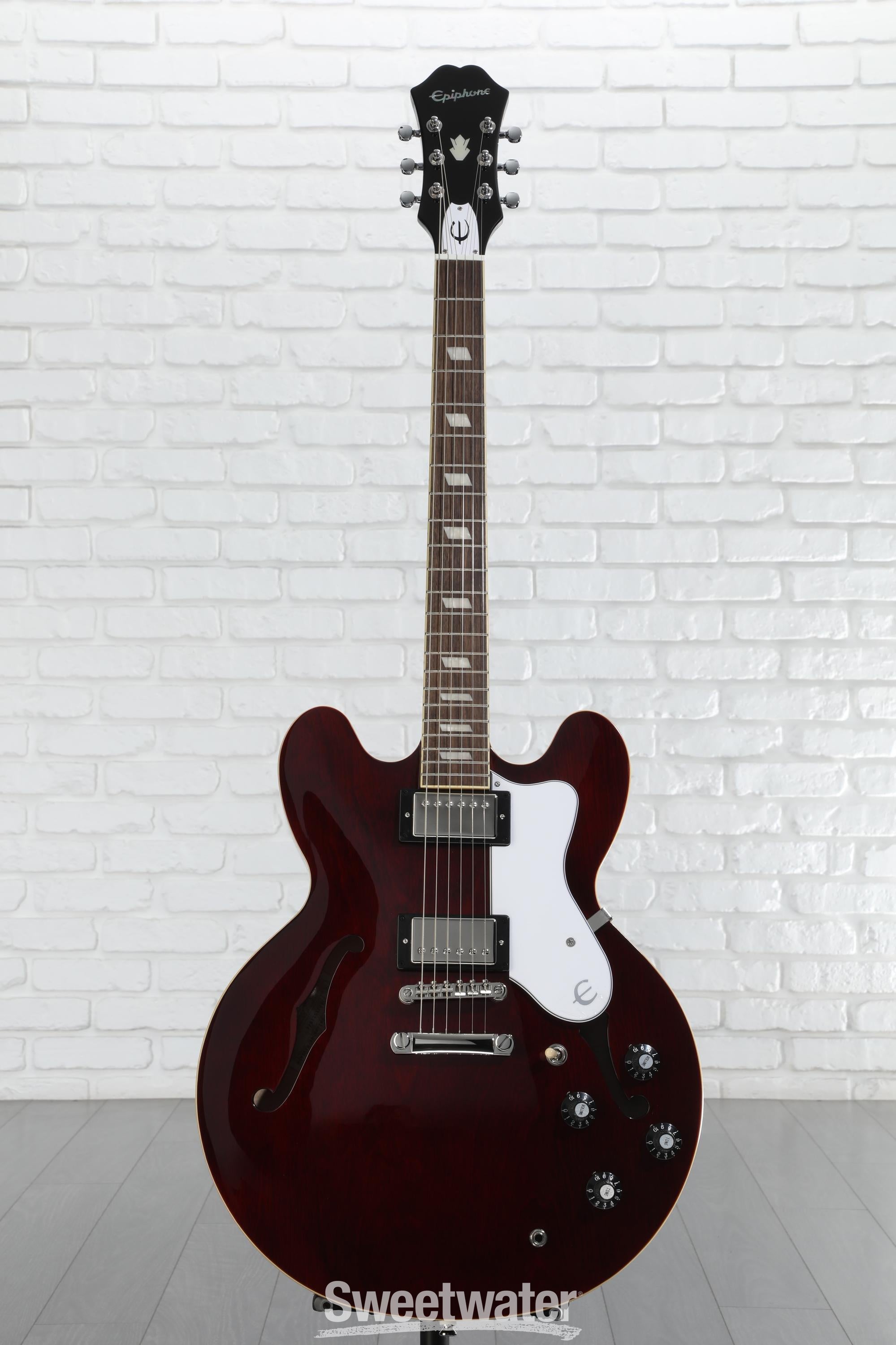 Epiphone Riviera Ⅱ Noel Gallagher Epiphone 2022 Noel Gallagher Riviera Signature Guitar Review