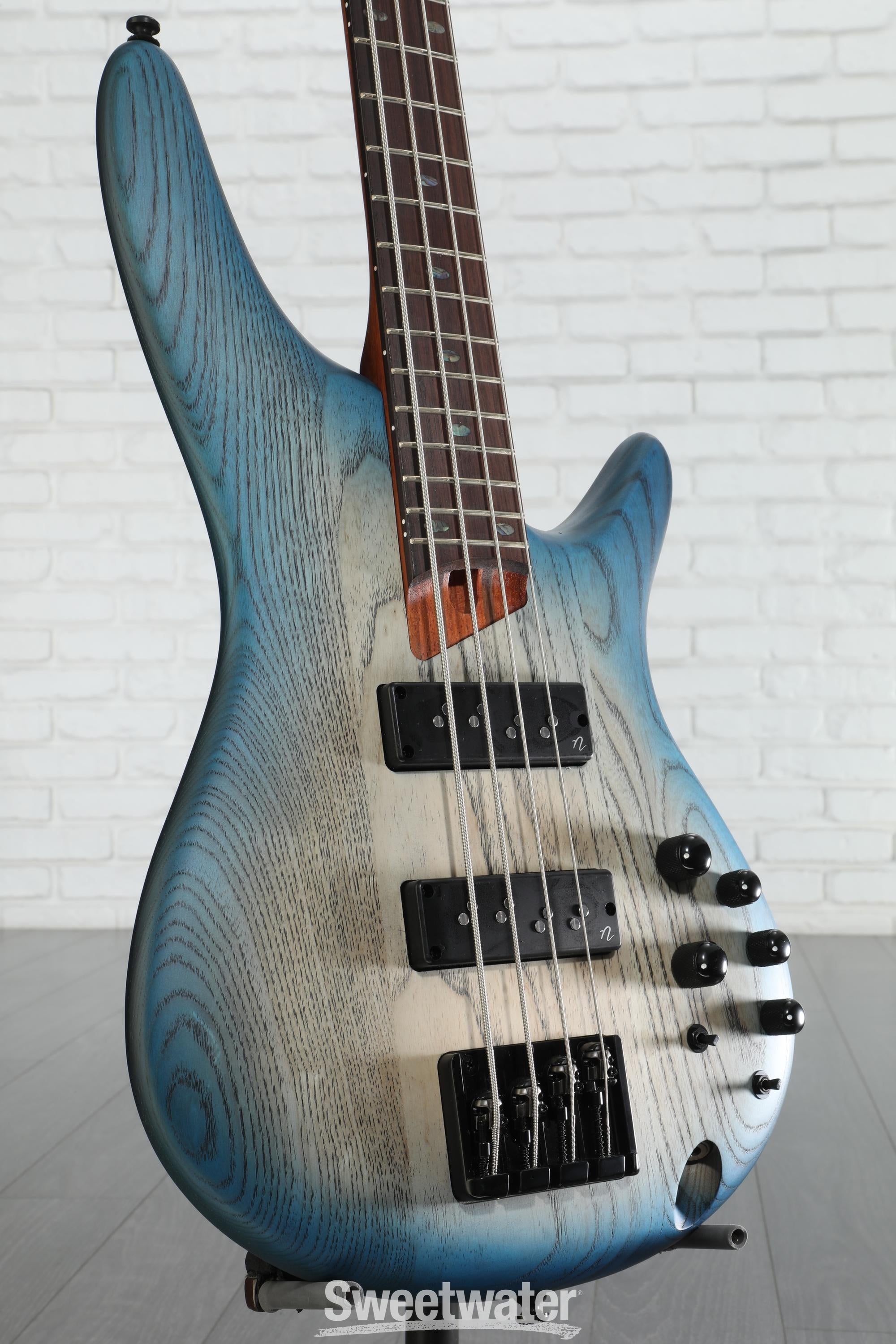 Ibanez Standard SR600E Bass Guitar - Cosmic Blue Starburst Flat