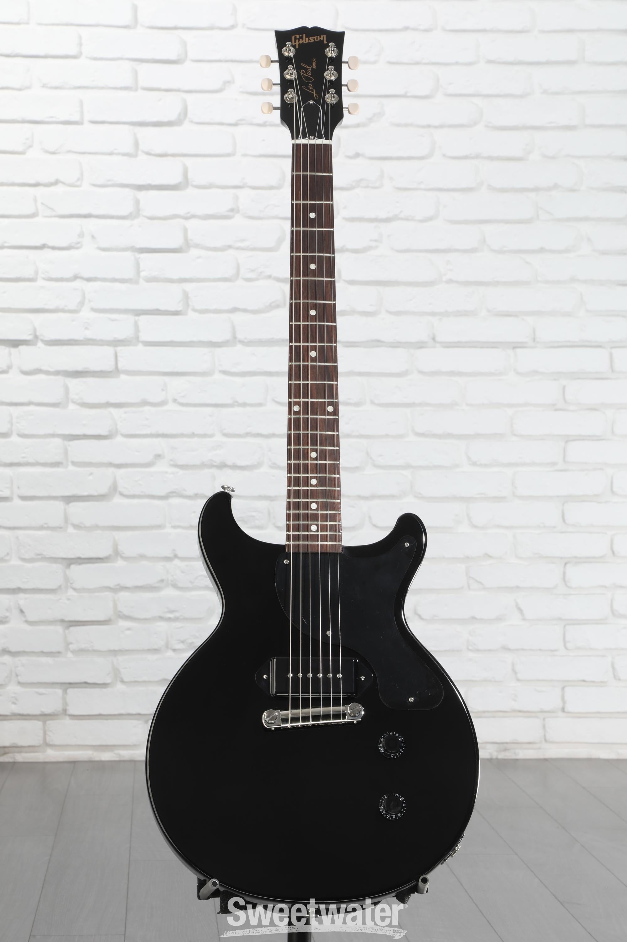 Gibson Les Paul Junior Double Cut Electric Guitar - Ebony | Sweetwater Gibson Les Paul Junior Double Cut Electric Guitar - Ebony | Sweetwater