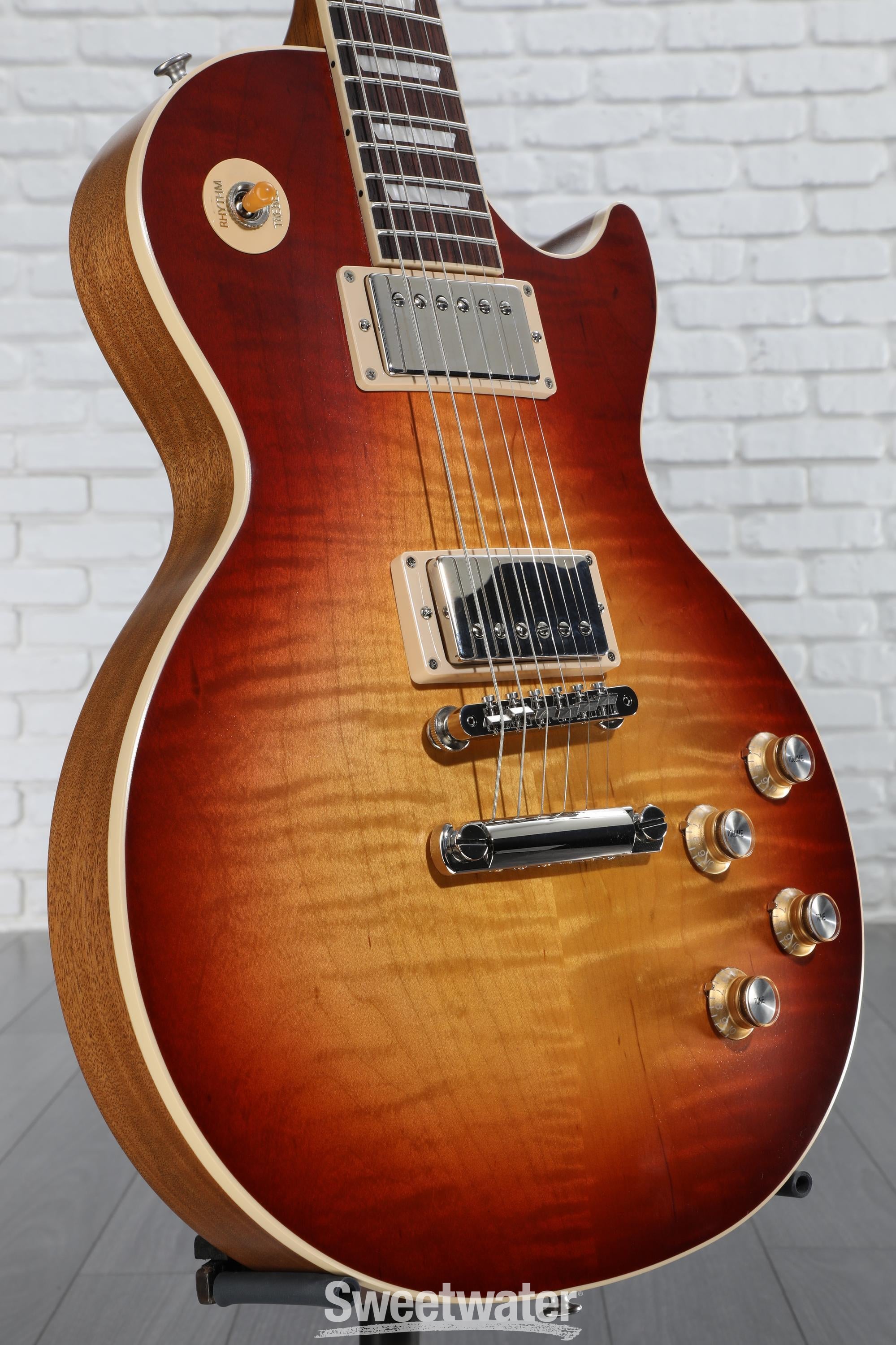 ギター Gibson LP FADED DBL CUT WY 00984599 Gibson Les Paul Faded Double Cutaway - Worn Cherry | Sweetwater