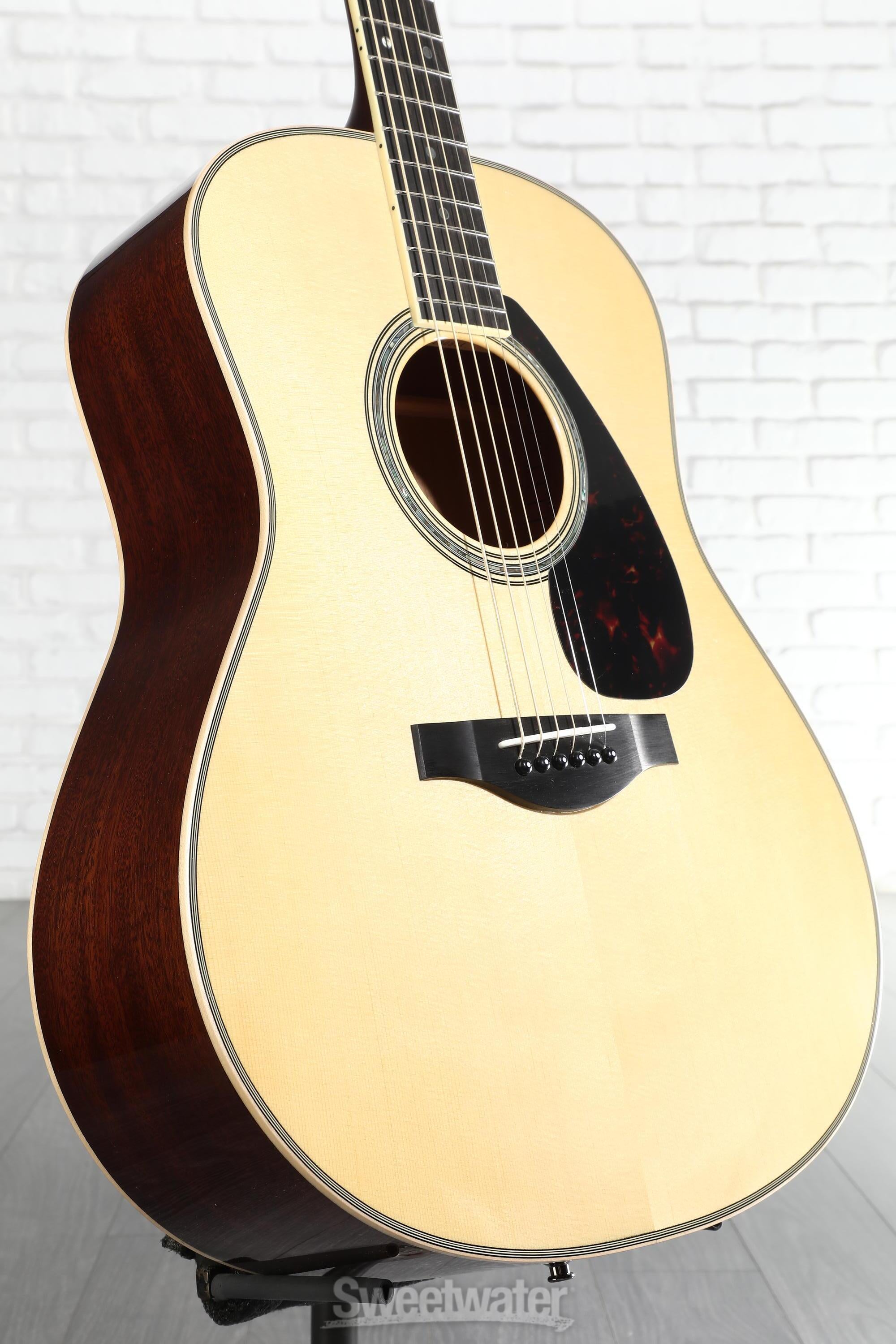 Yamaha LL16M ARE Original Jumbo Acoustic-electric Guitar - Natural