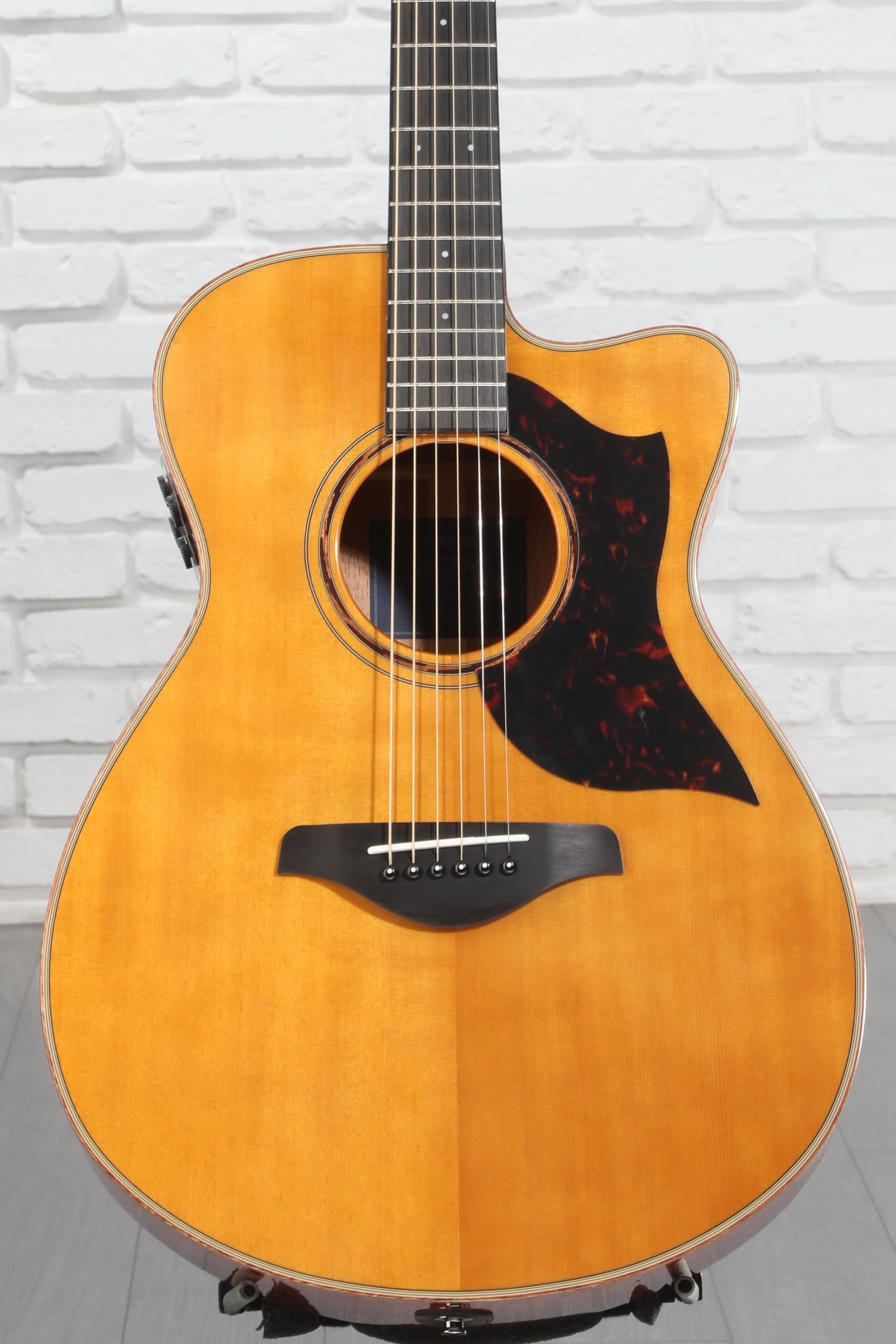 Yamaha AC3M ARE Concert Cutaway Acoustic-electric Guitar - Vintage