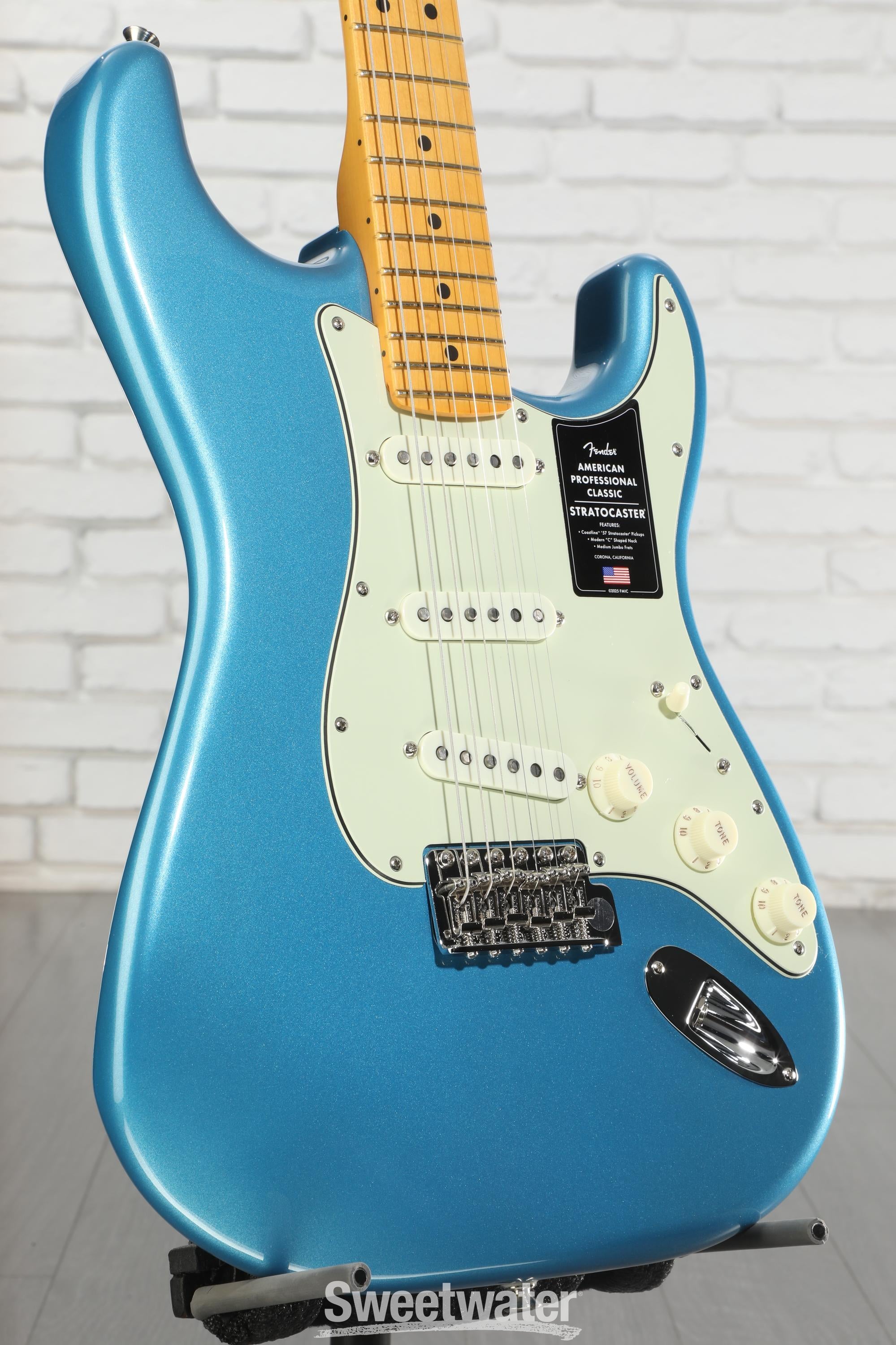 Fender American Professional Classic Stratocaster Electric Guitar