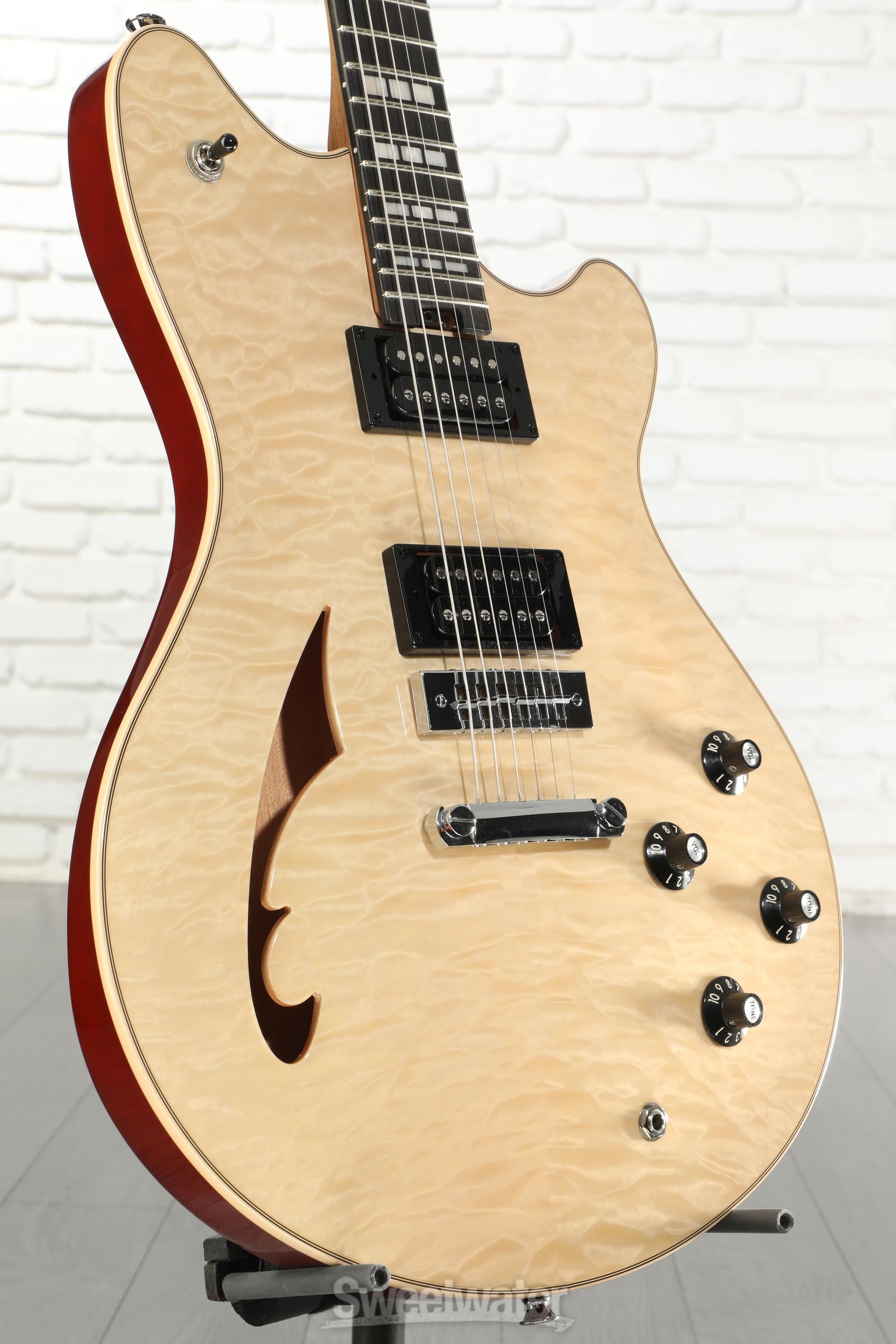 EVH SA-126 Special Quilted Maple Electric Guitar - El Natural