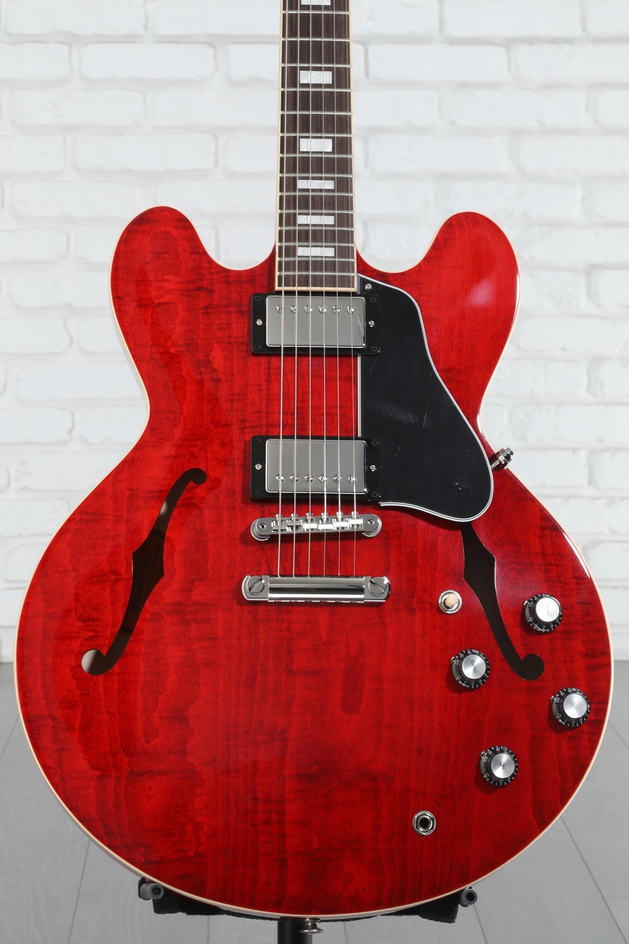 ノーブランド ES335タイプセミホロウ（fホール無し）ギター傷多め