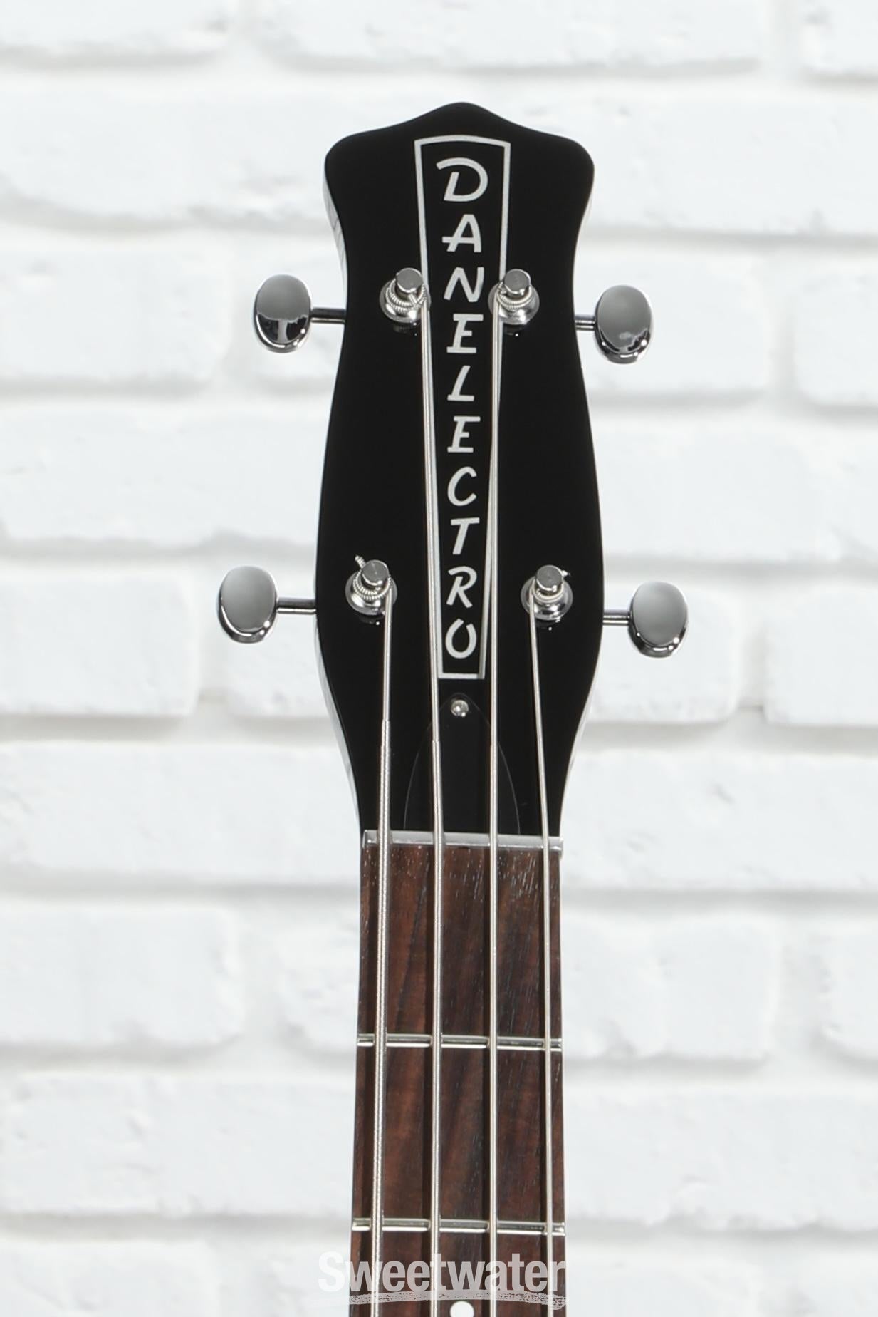 Danelectro '59DC Short Scale Bass Guitar - Black Metalflake