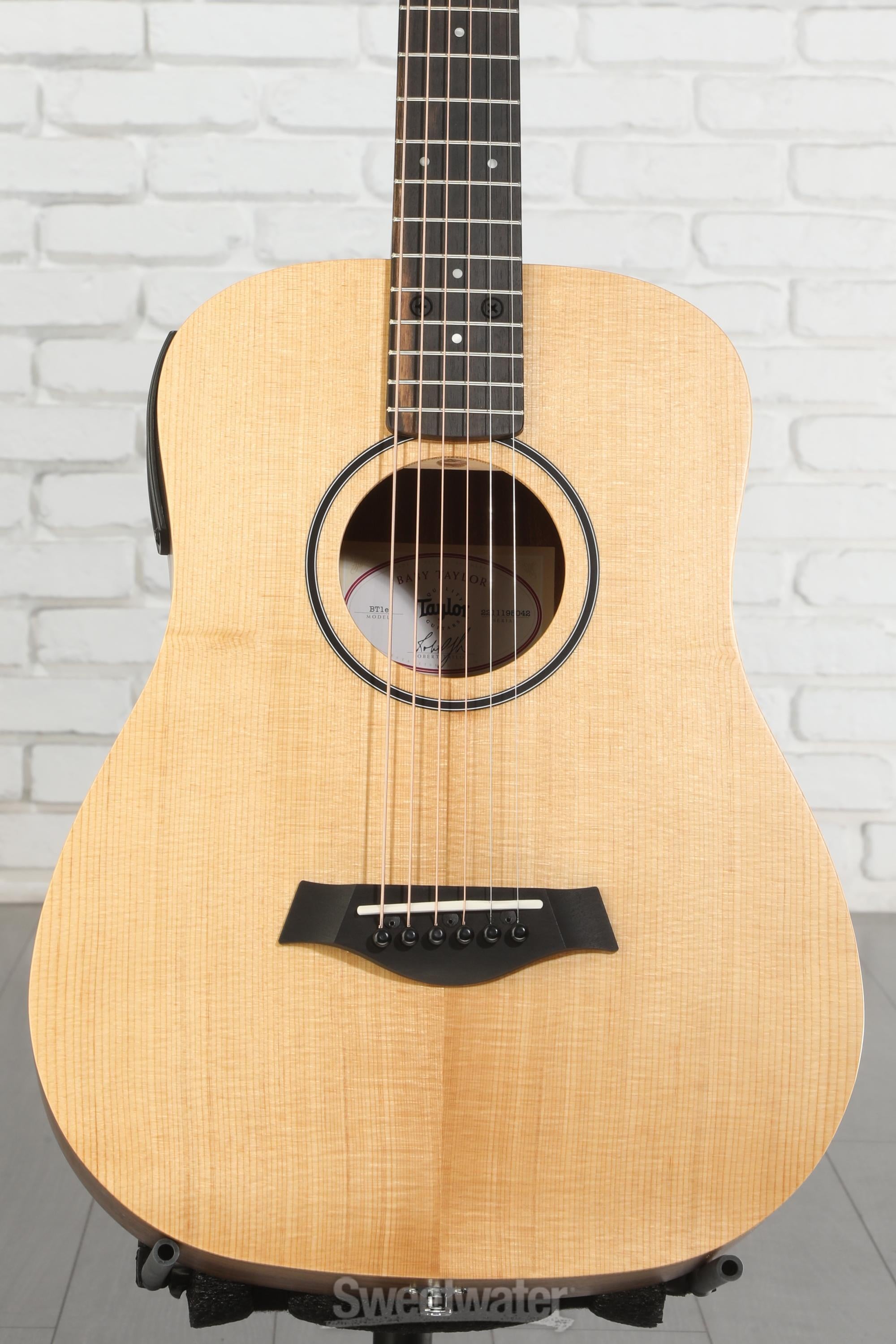 Taylor Baby Taylor BT1e Walnut Acoustic-electric Guitar - Natural