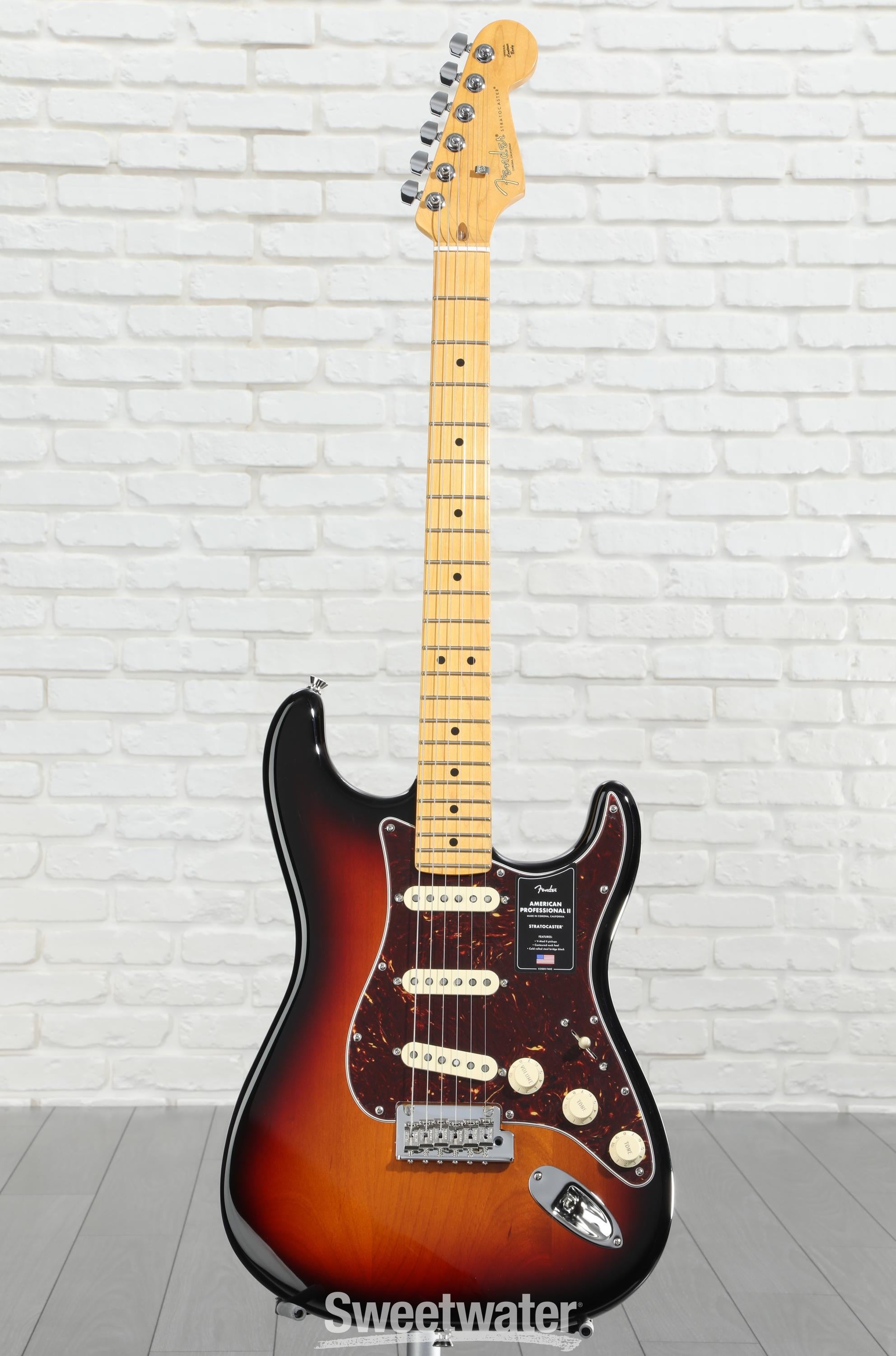 Fender American Professional II Stratocaster - 3 Color Sunburst with Maple  Fingerboard