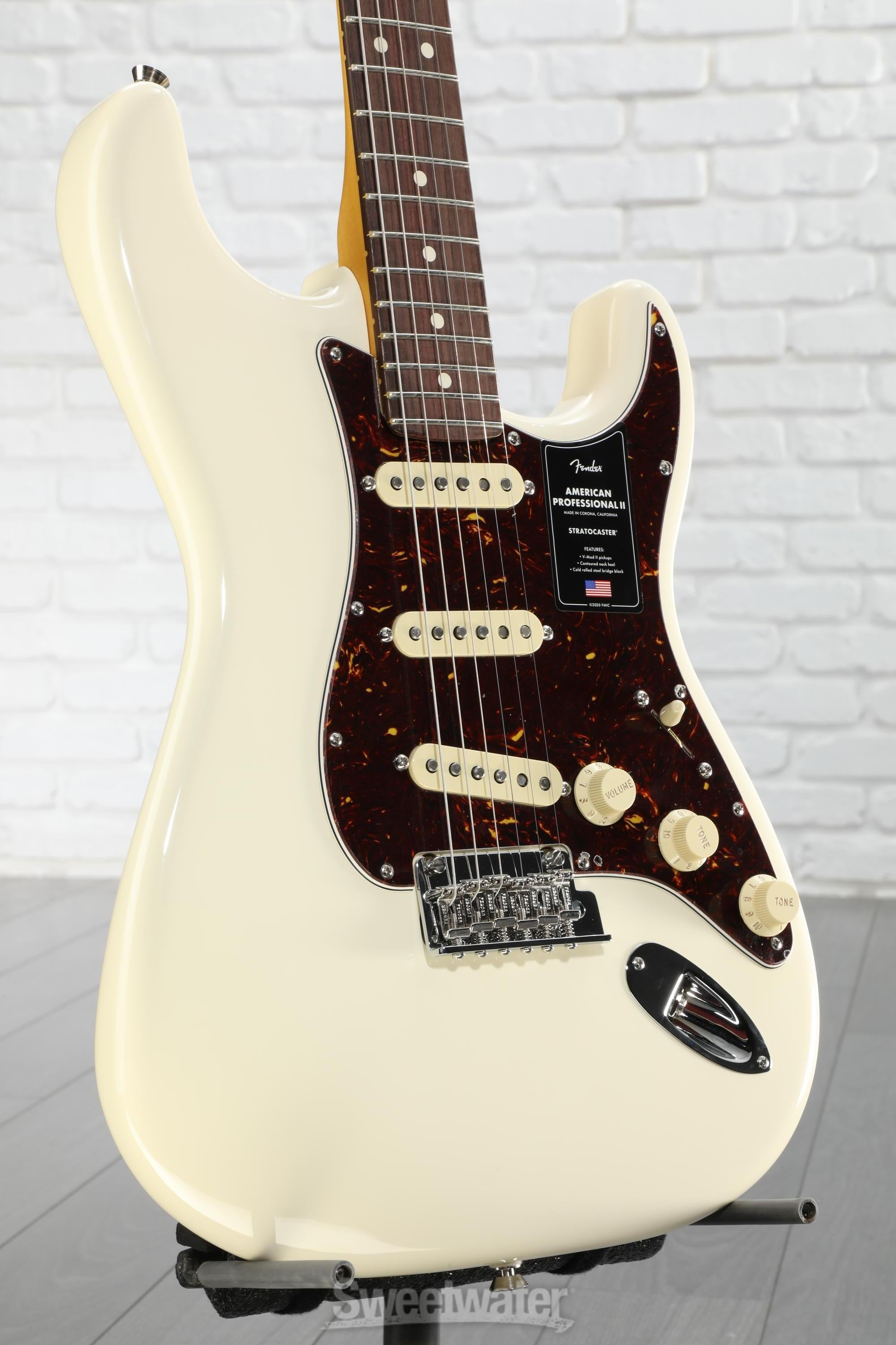 ぽん Fender AmericanProfessional 2 Fender Mustang 90 - 2-color Sunburst w/ Pau Ferro Fingerboard