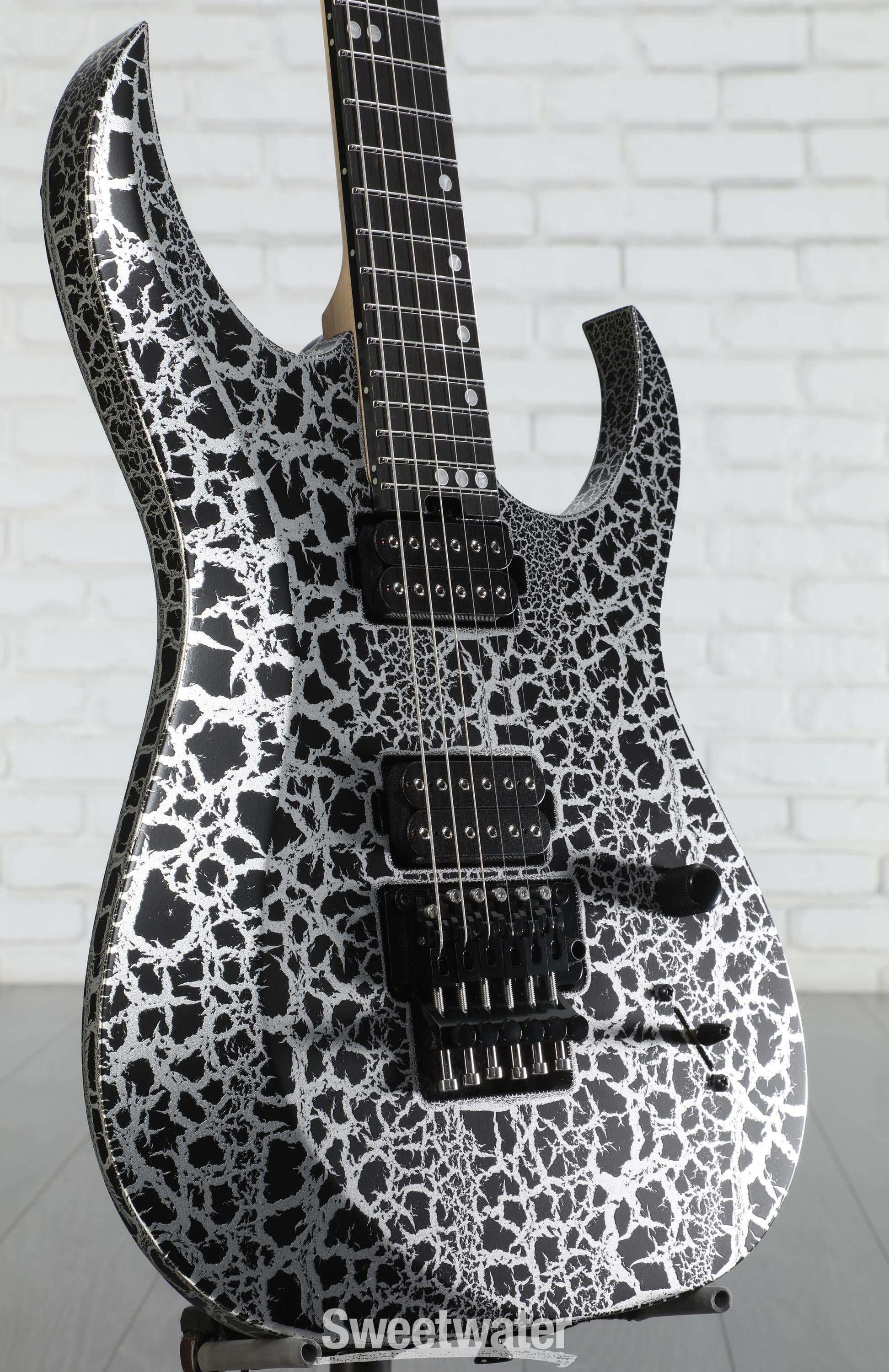 Schecter USA Sunset Extreme FR Electric Guitar - Satin Black