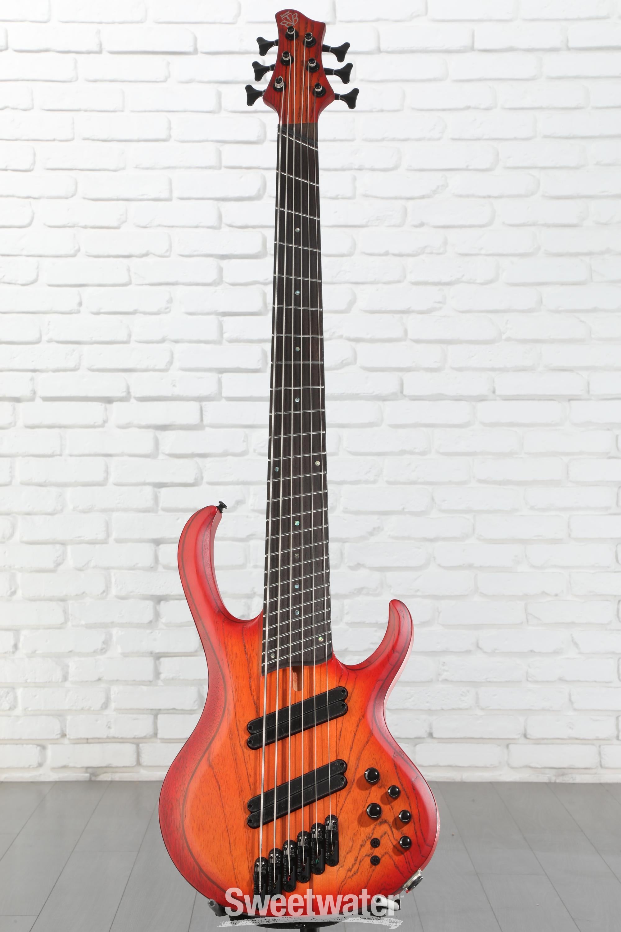 ポンポンズ  Vintage Singer Sewing Machine Class 66 Bobbins Four Hole Lot