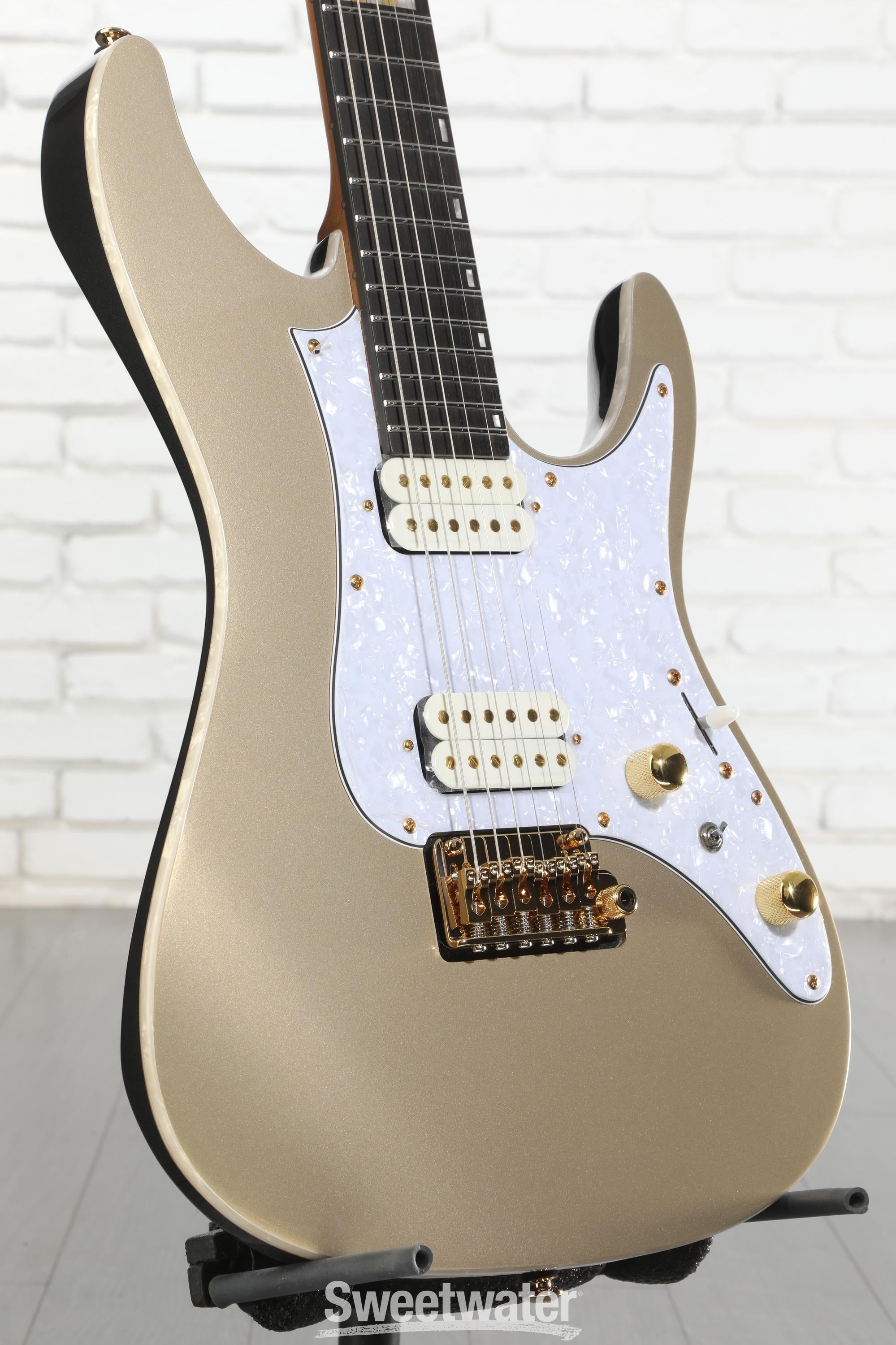 Ibanez KRYS10 Polyphia Scott LePage モデル Ibanez KRYS10 Scott LePage Polyphia Signature Guitar - Gold w/bag