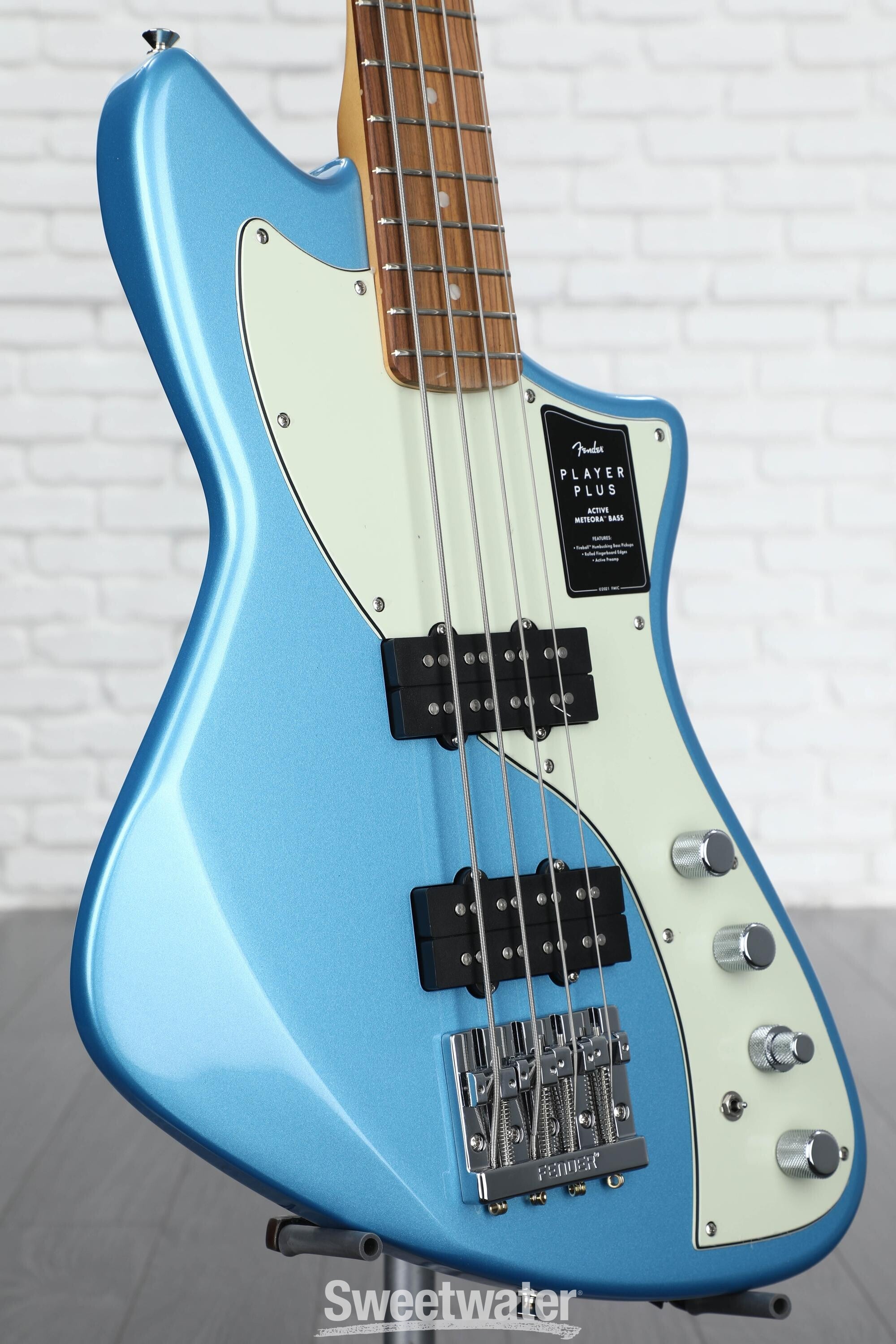 Fender Player Plus Active Meteora Bass - Opal Spark with Pau Ferro