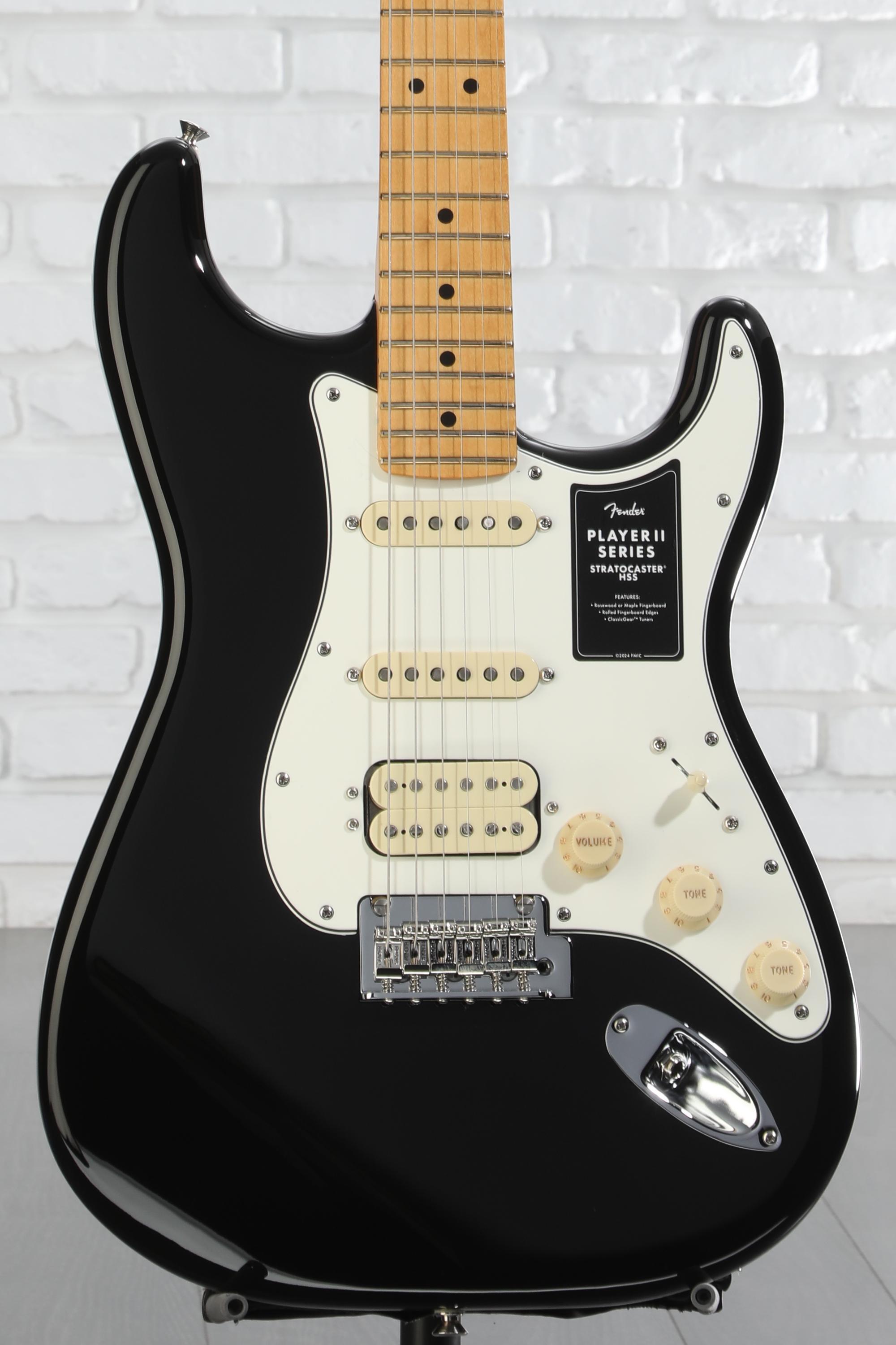 ギター Fender Player Series Stratocaster HSS Fender Player II Stratocaster HSS Electric Guitar - Black