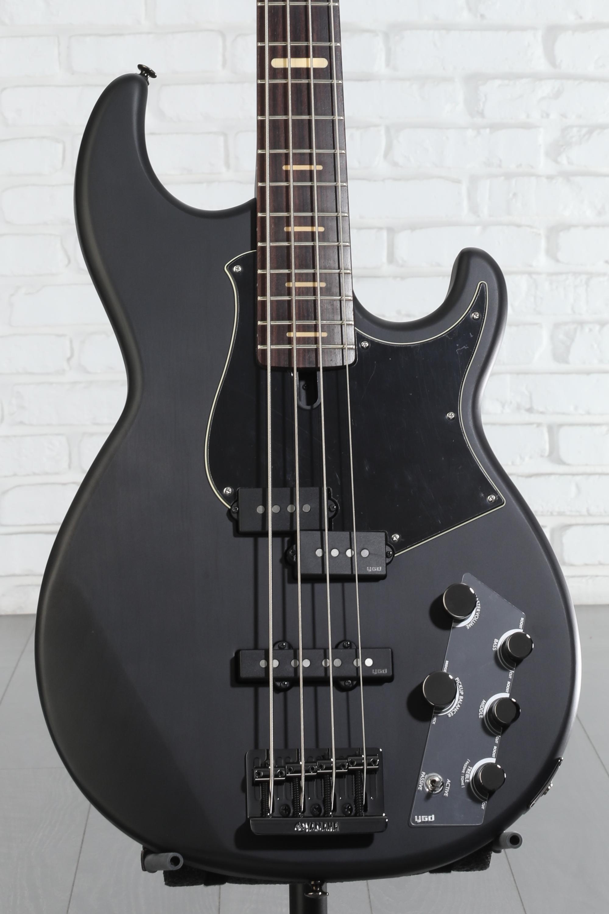 Yamaha BB734A 4-string Bass Guitar - Translucent Matte Black