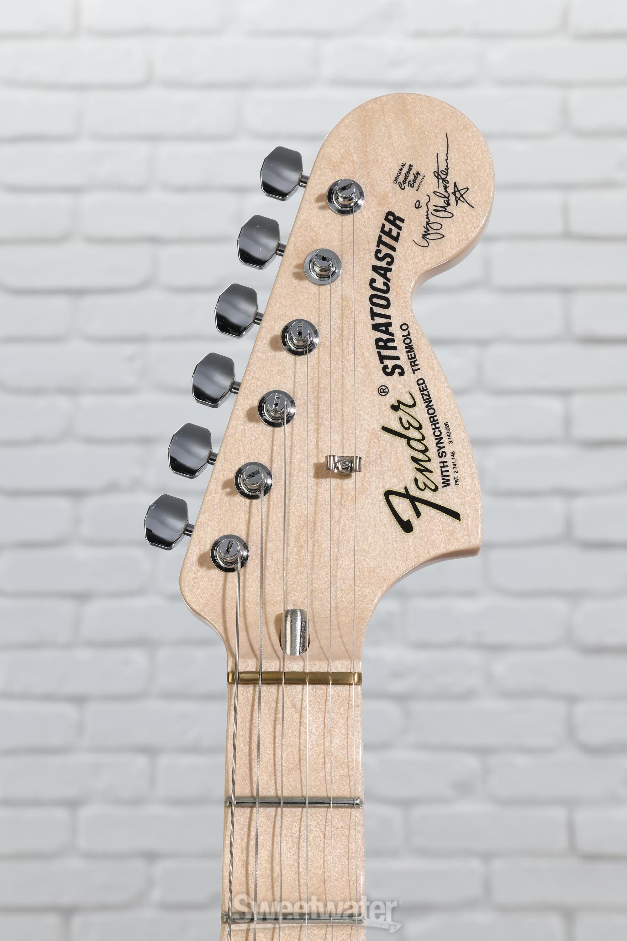 Fender Yngwie Malmsteen Stratocaster Electric Guitar