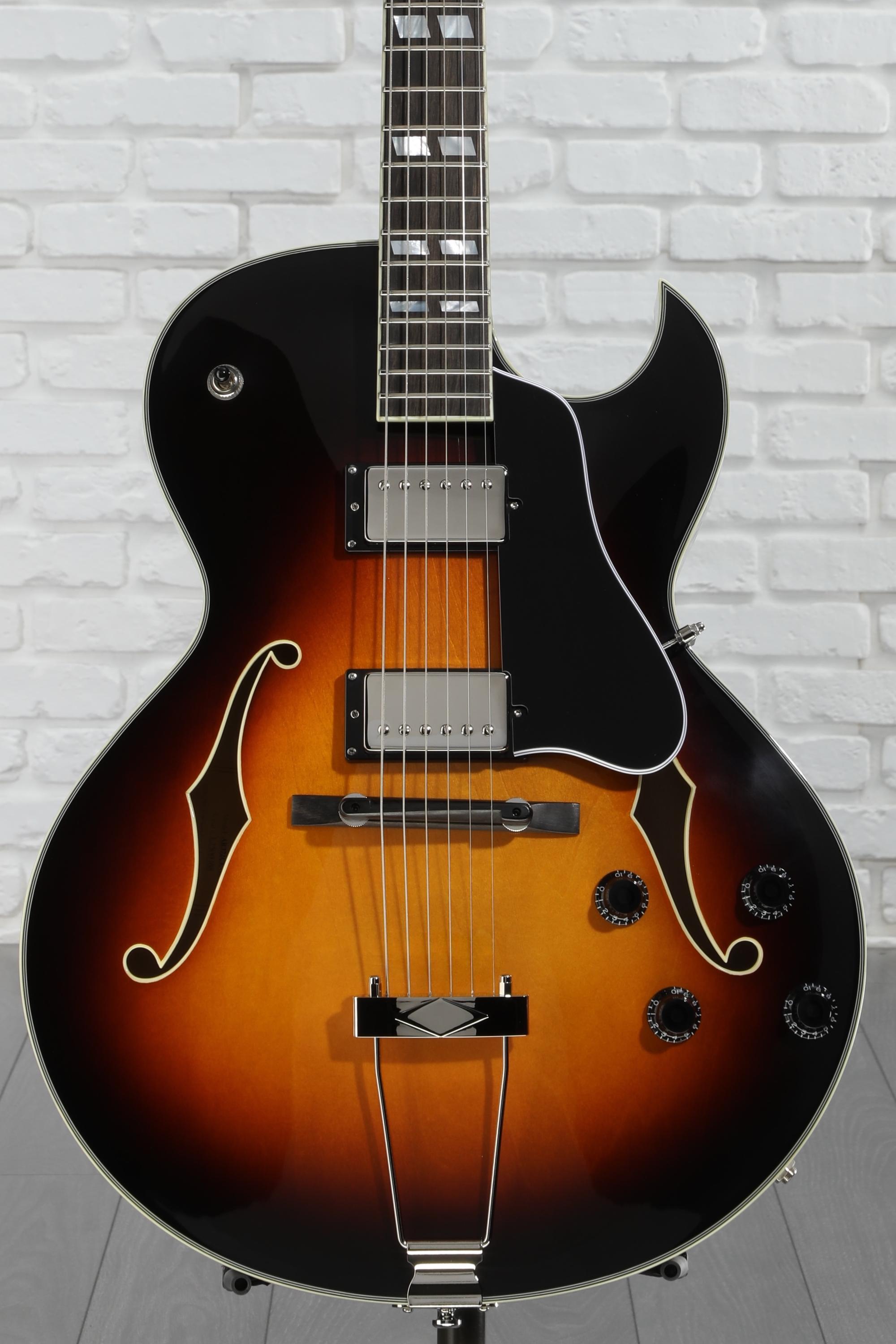 Eastman Guitars AR372CE Archtop Hollowbody Electric Guitar
