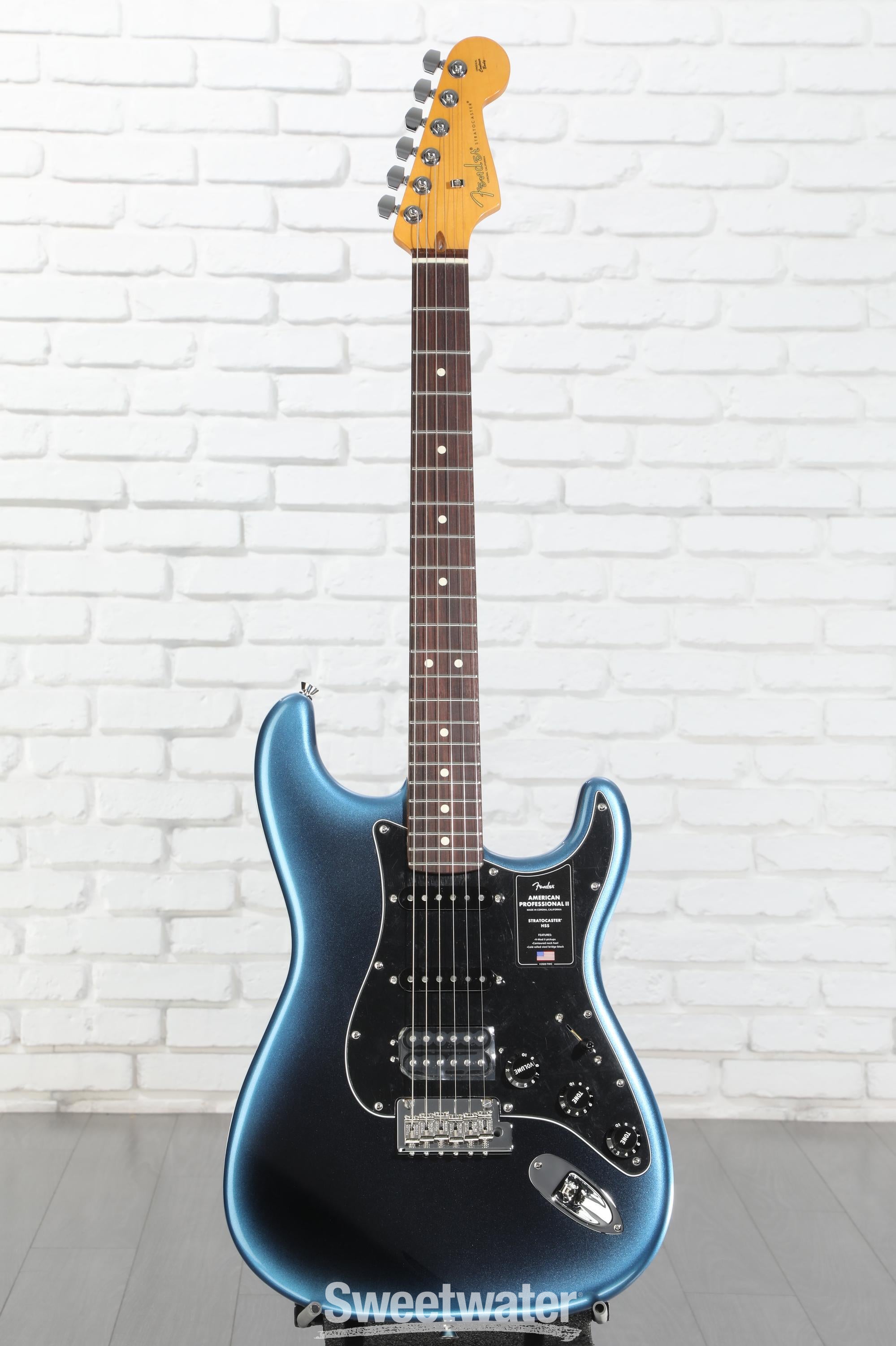Fender American Professional II Stratocaster HSS Dark Night with