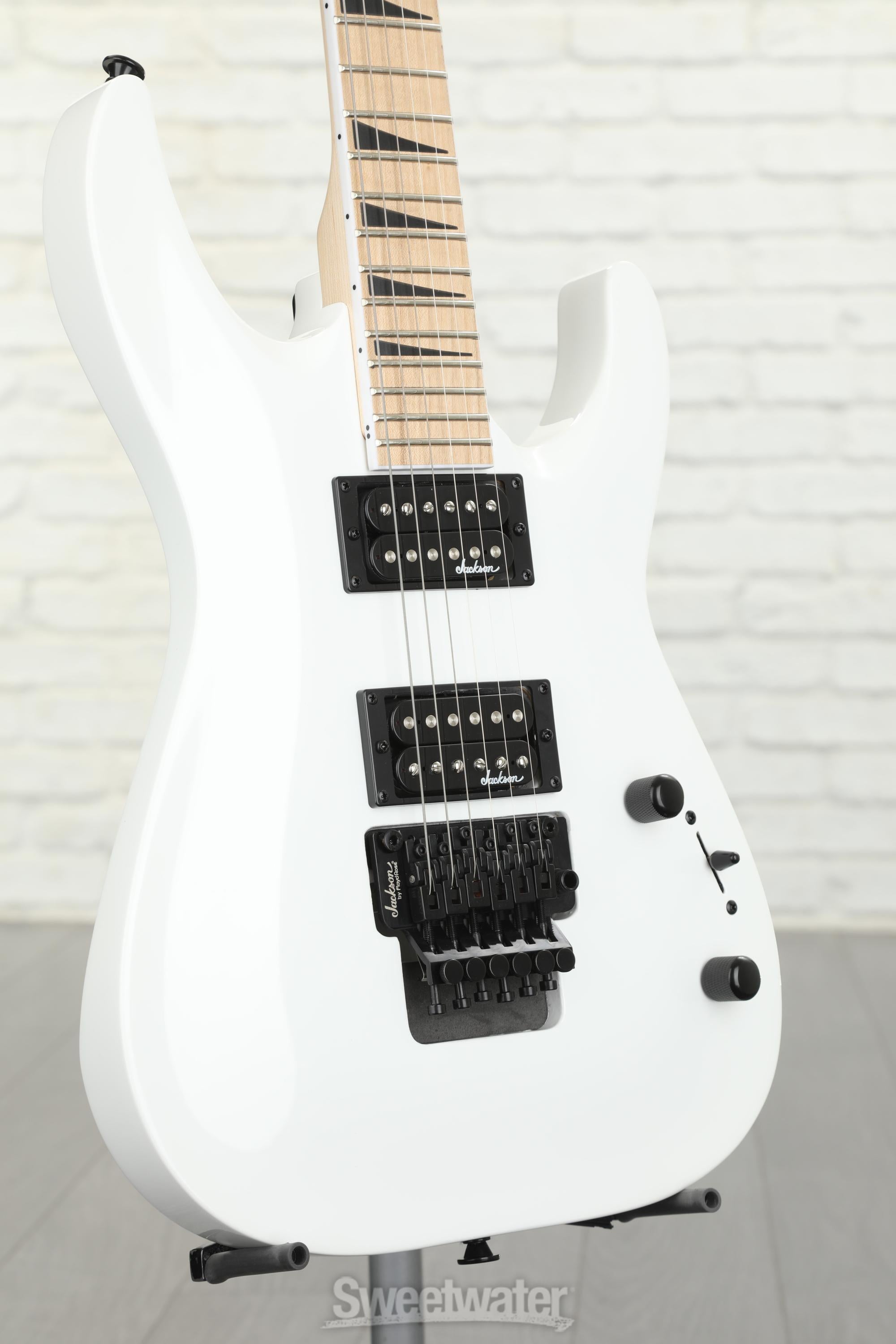 Jackson Dinky Arch Top JS32 DKAM - Snow White | Sweetwater