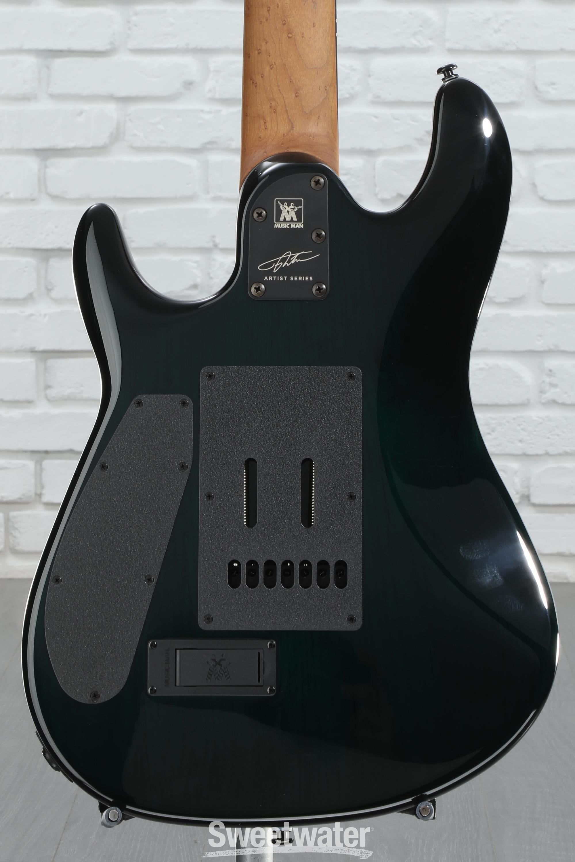 Ernie Ball Music Man Jason Richardson Signature Cutlass HT 7