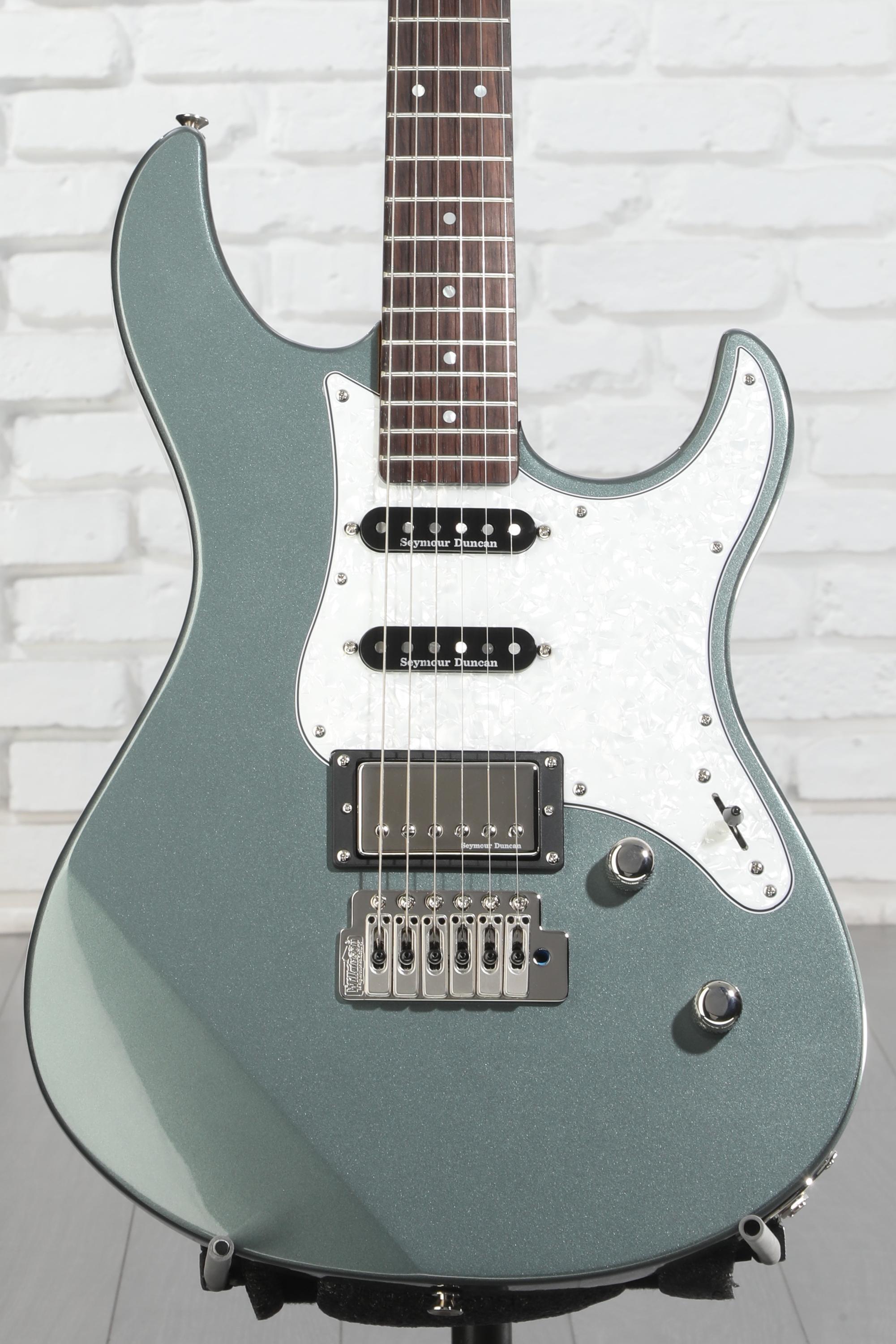 Yamaha PAC612VIIX Pacifica Electric Guitar - Mist Green