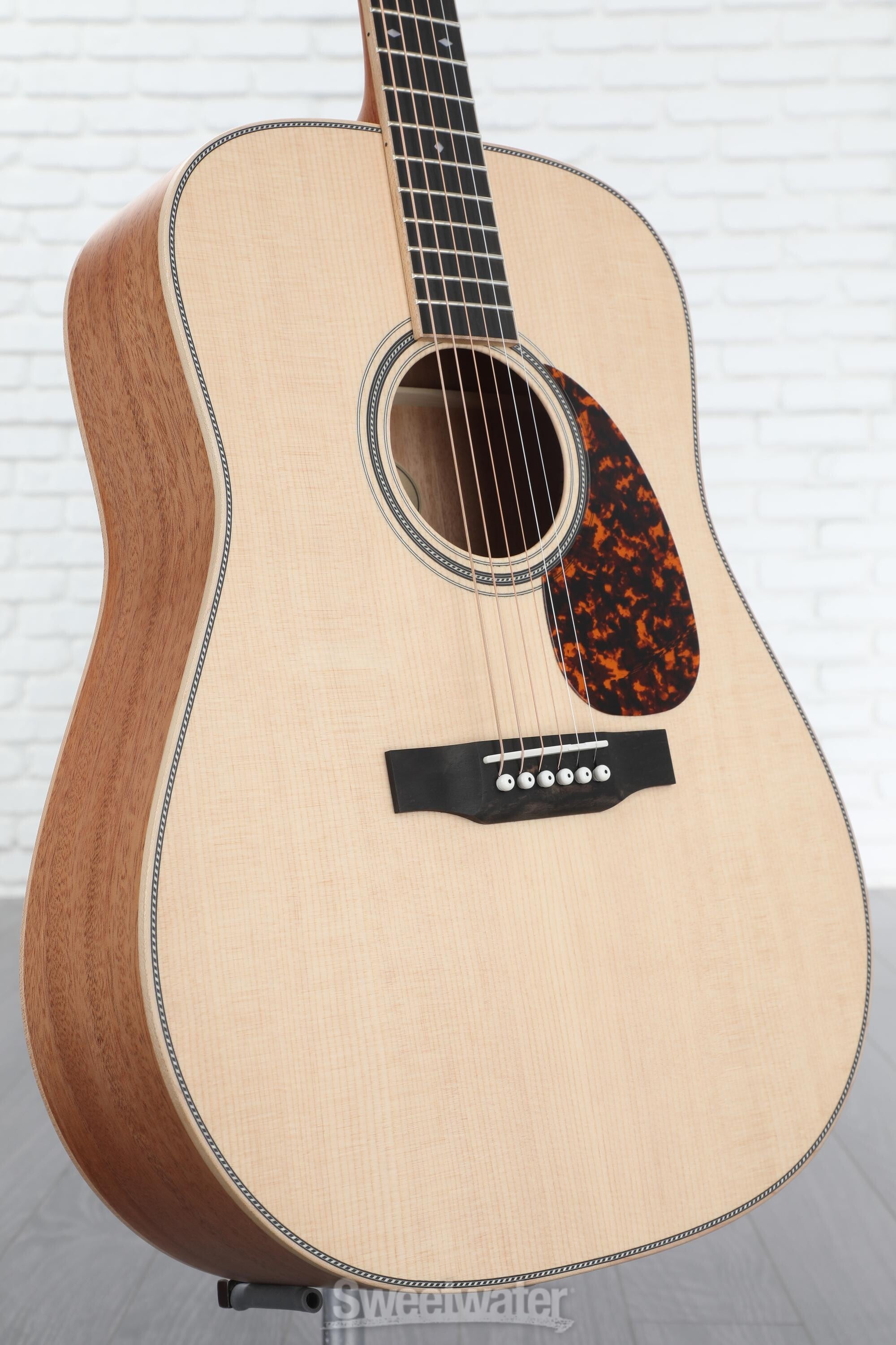 Larrivee D-40MH Mahogany Acoustic Guitar - Natural Satin | Sweetwater