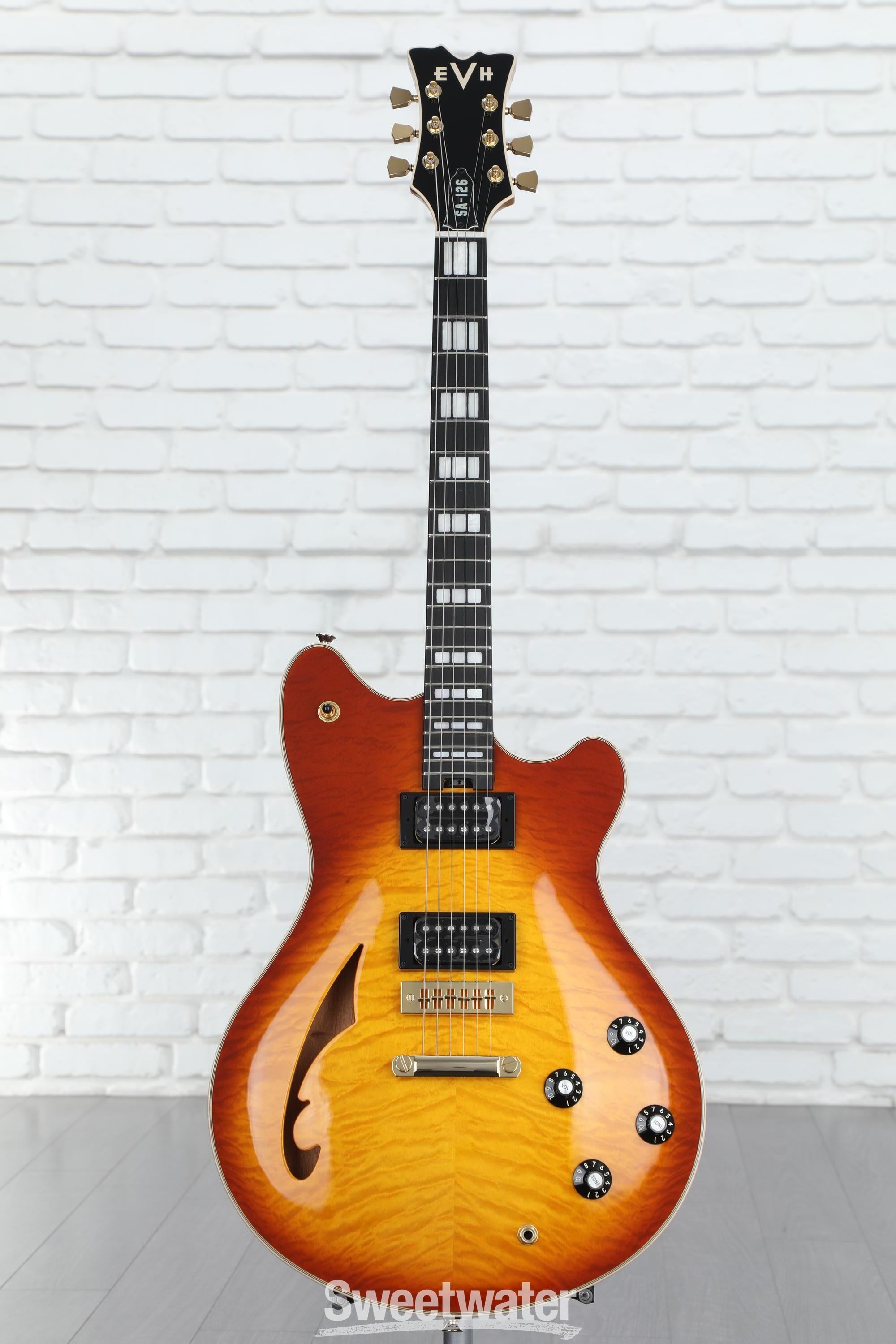 EVH SA-126 Special Quilted Maple Electric Guitar - Tobacco Burst