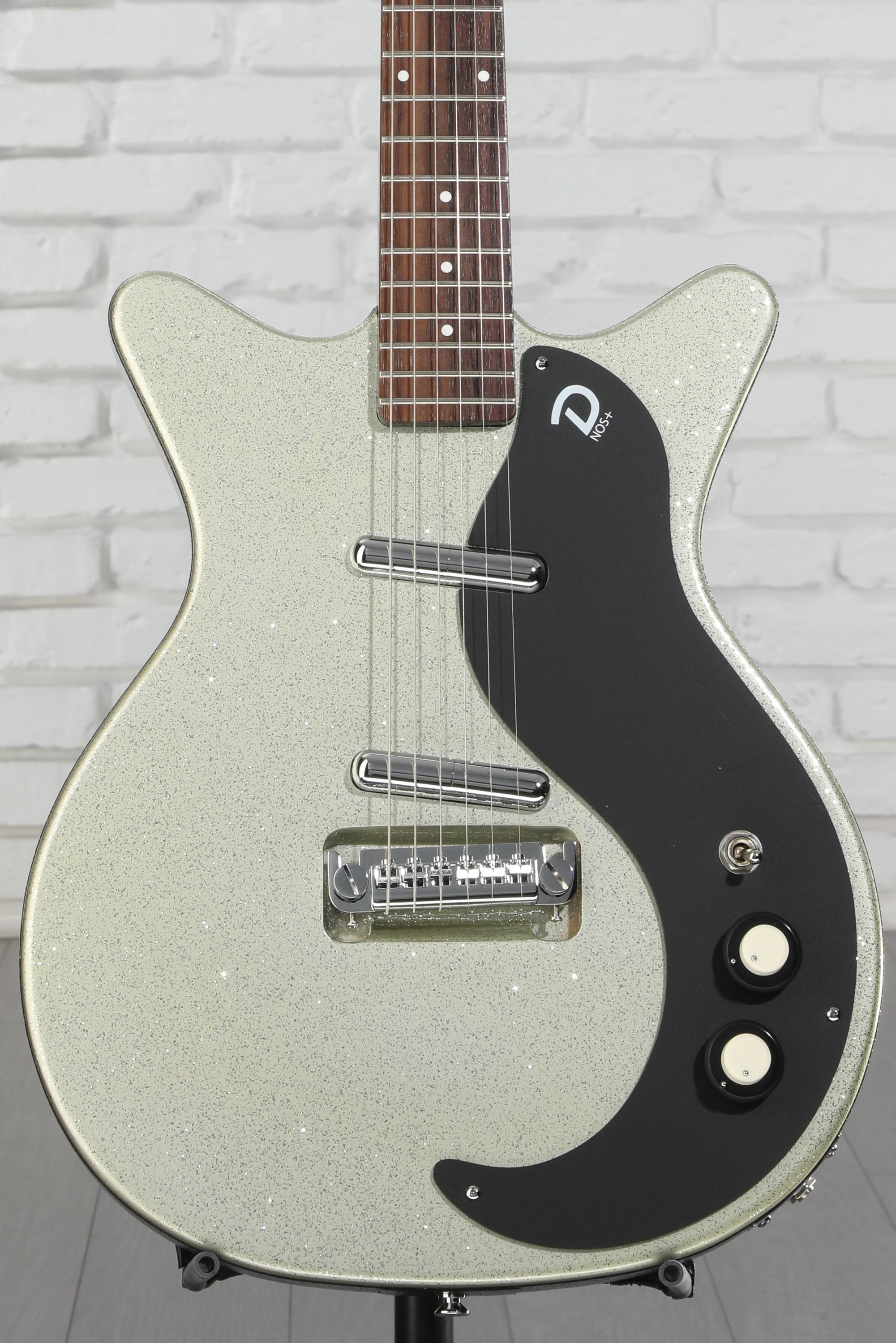 ギター DANELECTRO / 59 DC Danelectro Stock '59 DC - Black – Cumberland Guitars