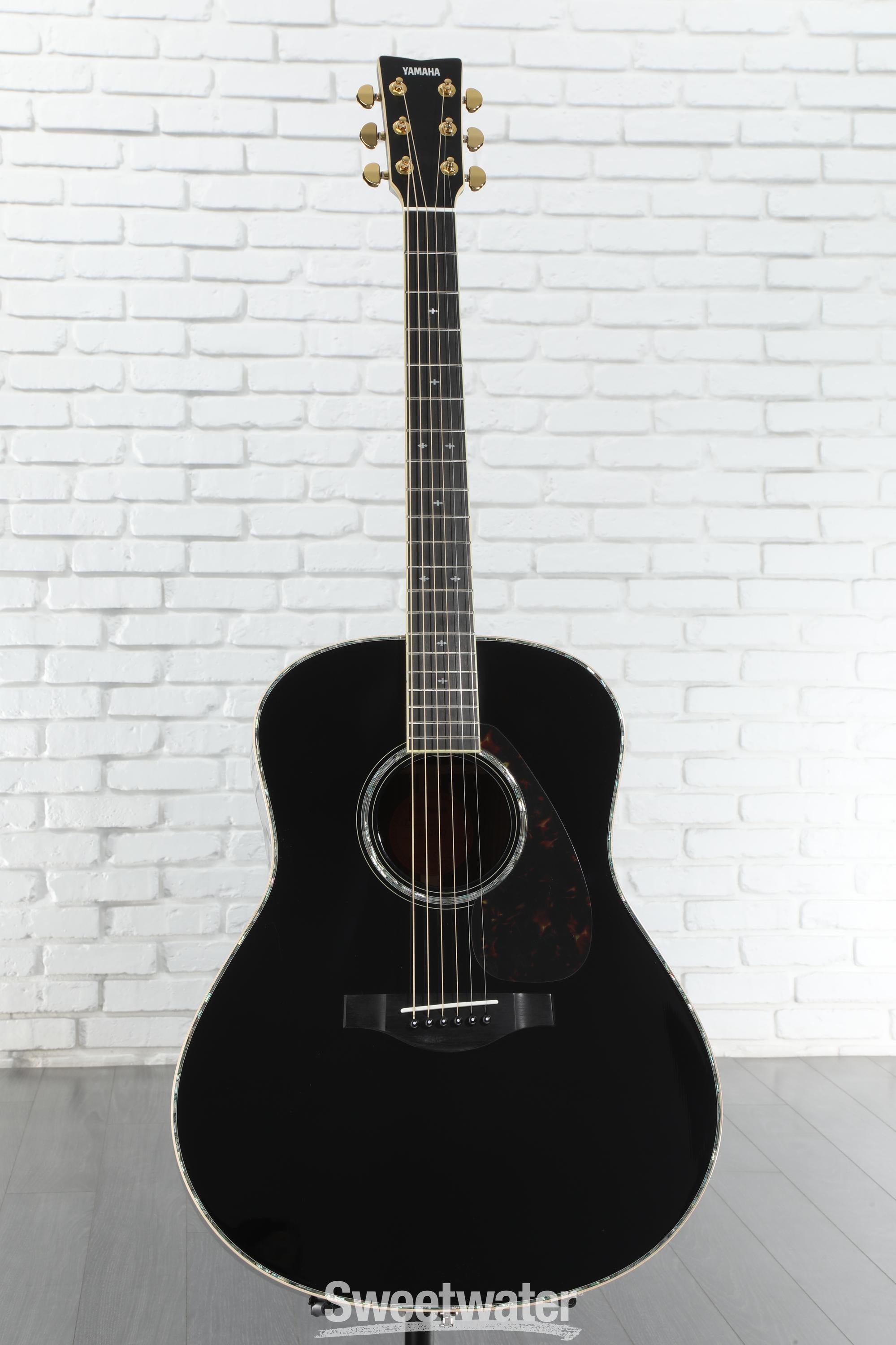 Yamaha LL16D ARE Original Jumbo Acoustic-electric Guitar