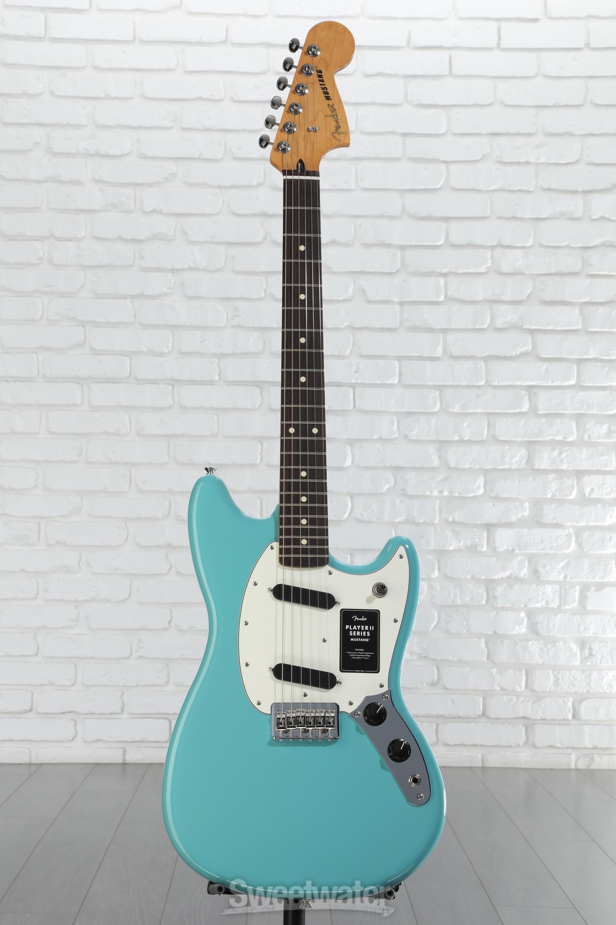 Fender Player II Mustang - Aquatone Blue with Rosewood