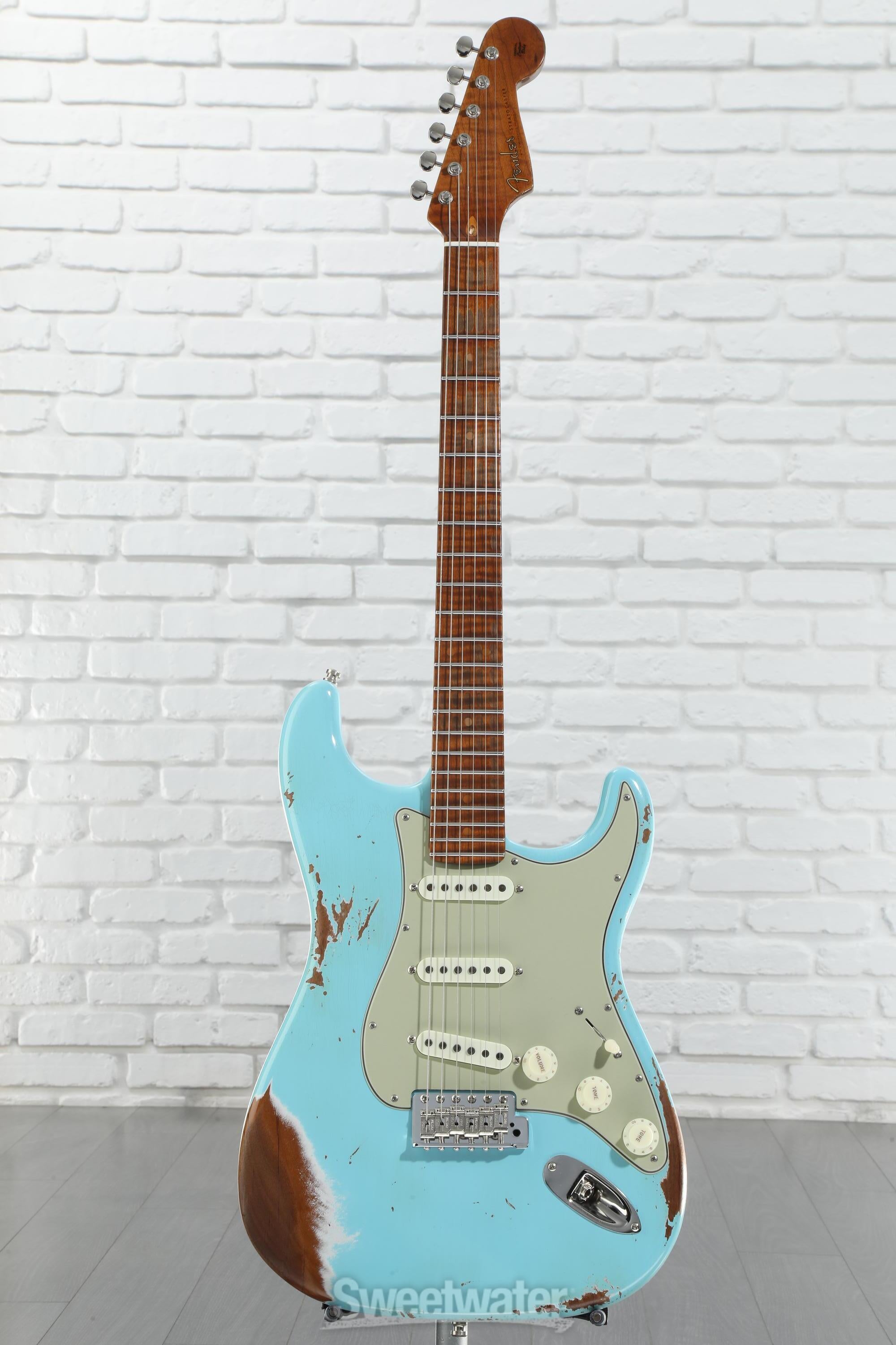 Fender Custom Shop GT11 Deluxe Stratocaster Electric Guitar