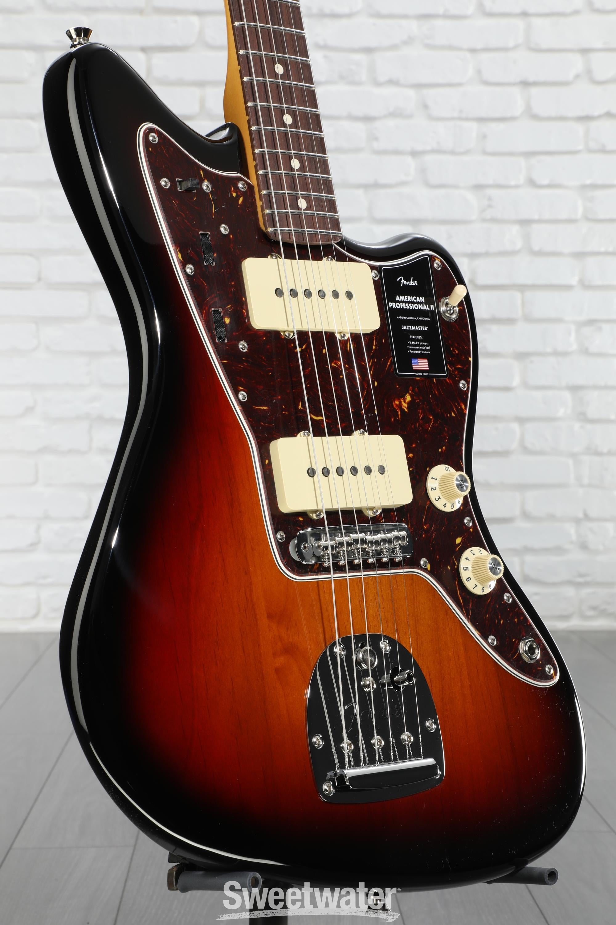 Fender American Professional II Jazzmaster - 3-color Sunburst with