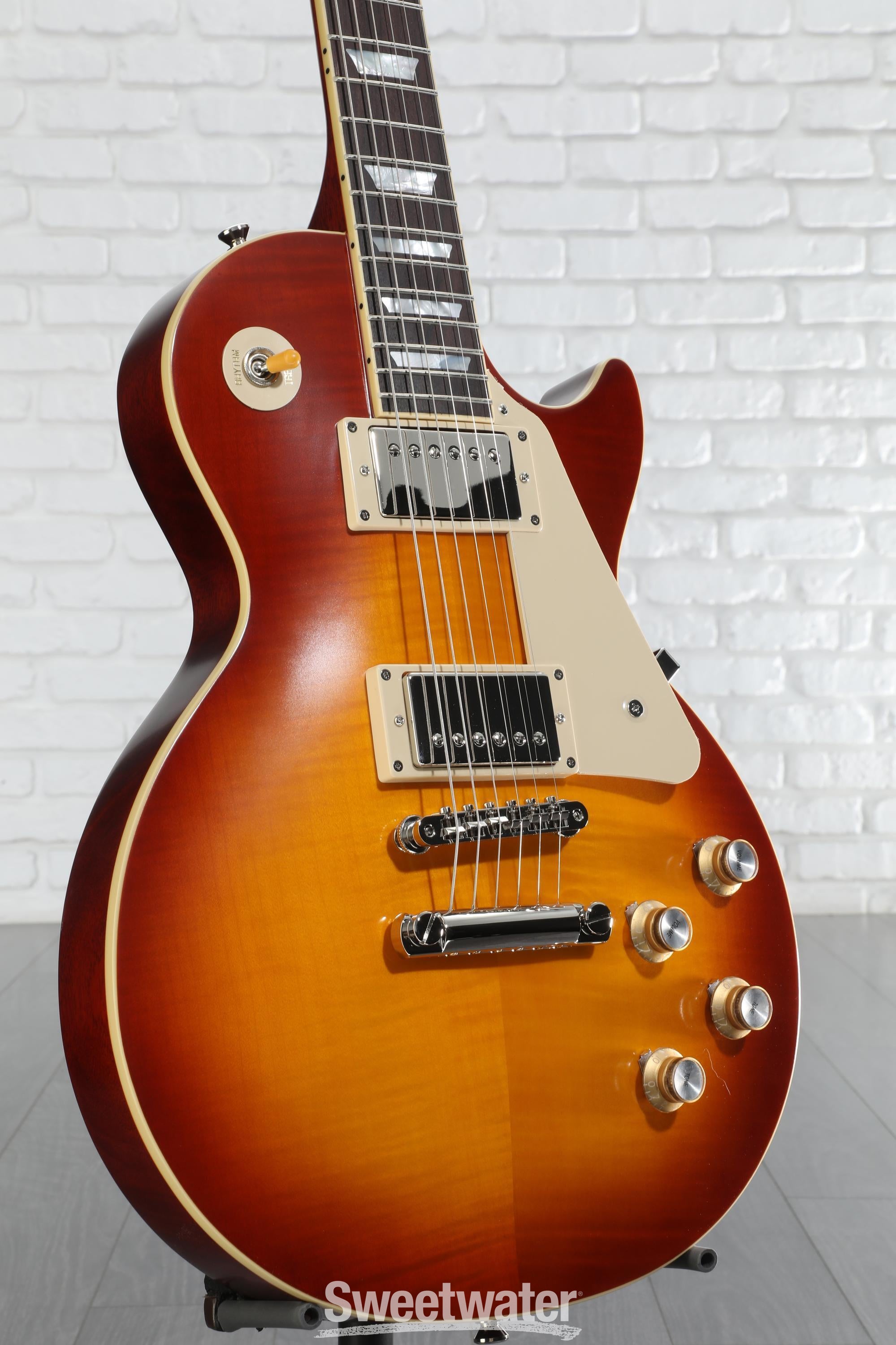 Epiphone 1960 Les Paul Standard Reissue Electric Guitar - Washed Cherry Sunburst