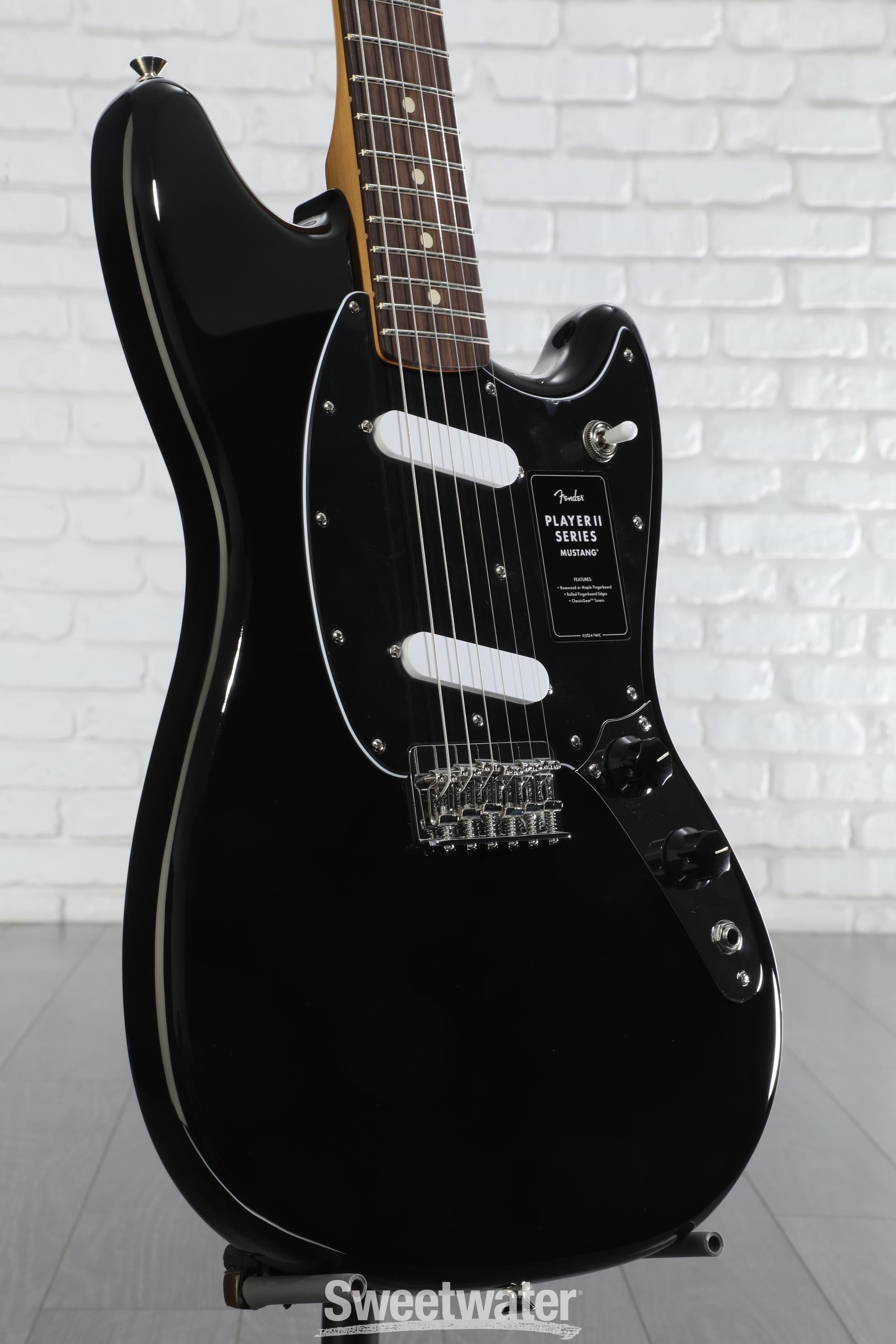 Fender Player II Mustang - Black with Rosewood Fingerboard