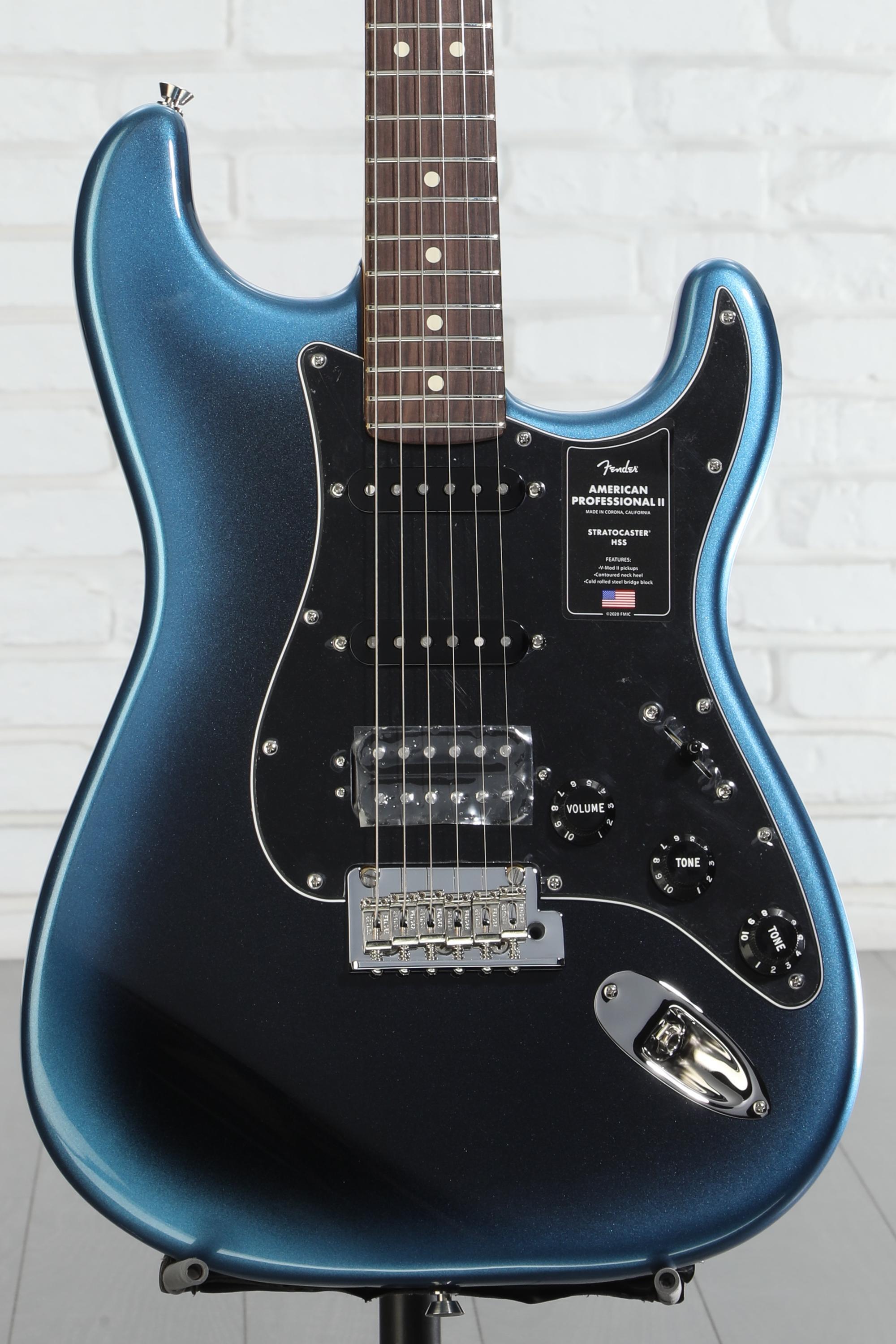 Fender American Professional II Stratocaster HSS Dark Night with