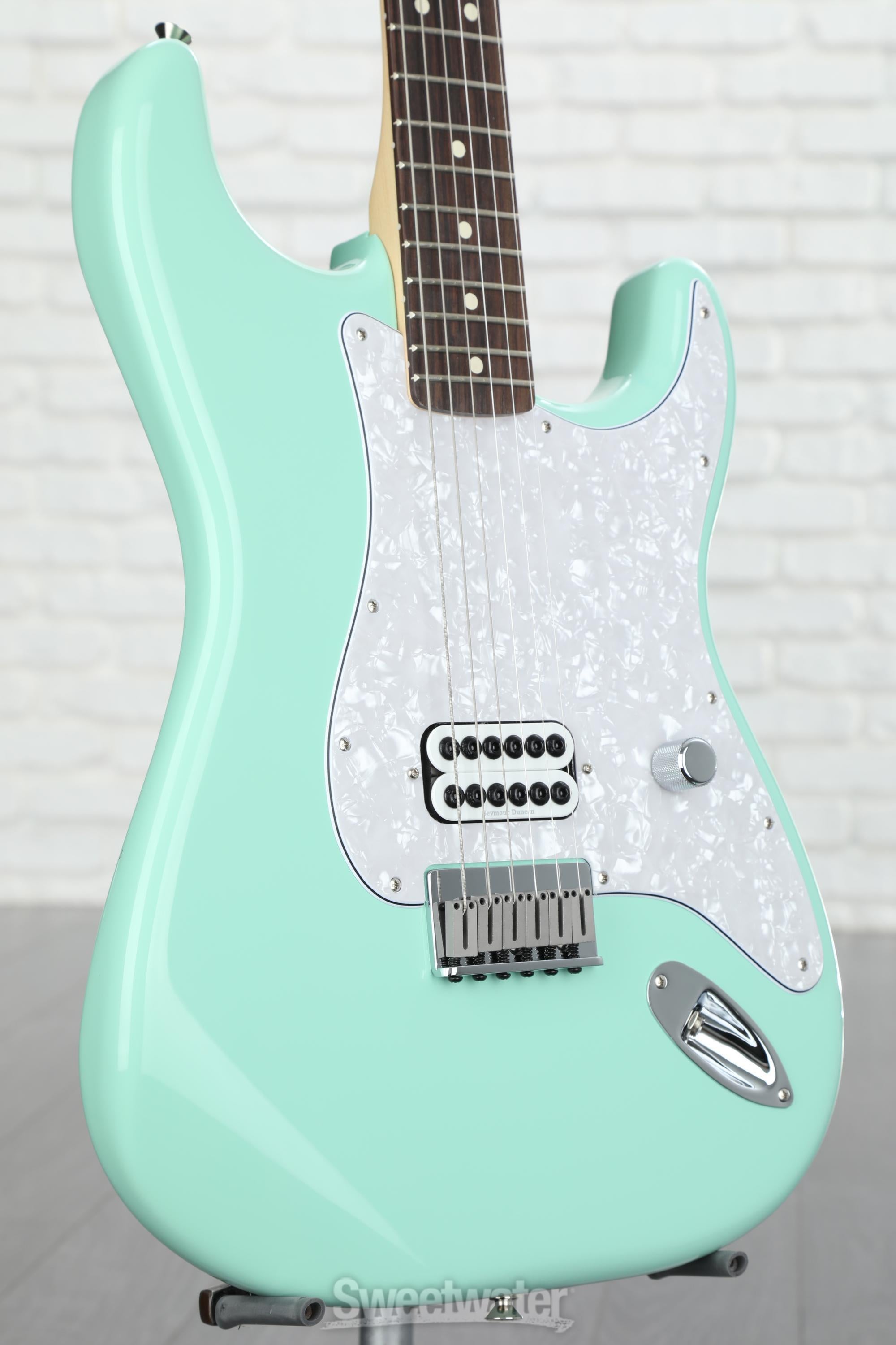 Fender Tom DeLonge Stratocaster Electric Guitar - Surf Green
